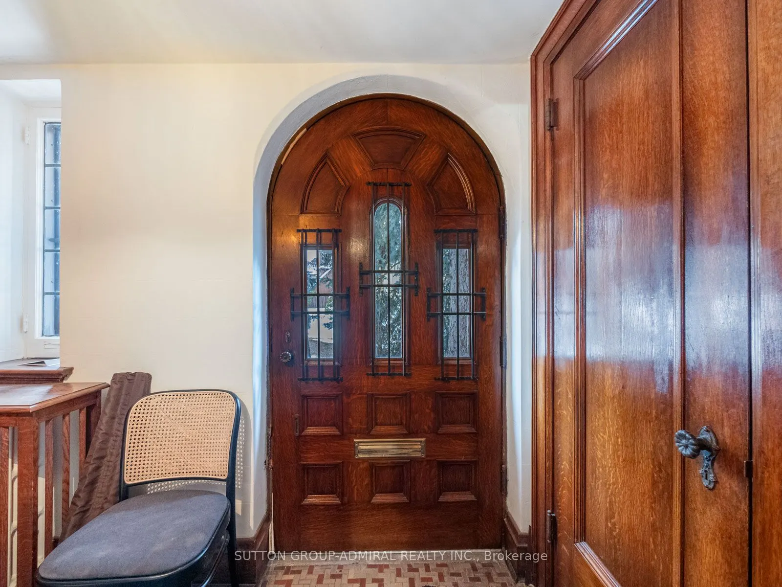 29 Strathgowan Crescent