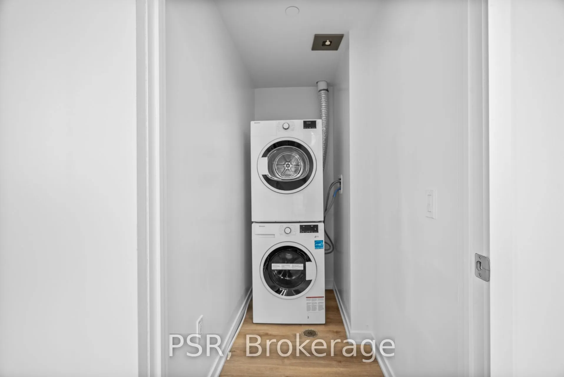 101 Roehampton Avenue, #3311