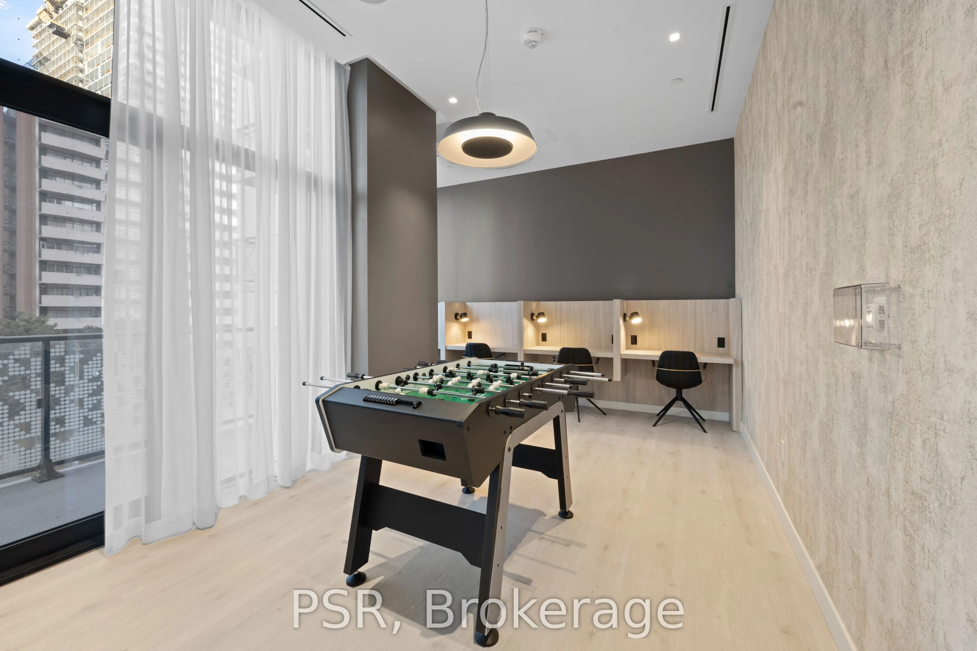 101 Roehampton Avenue, #3311