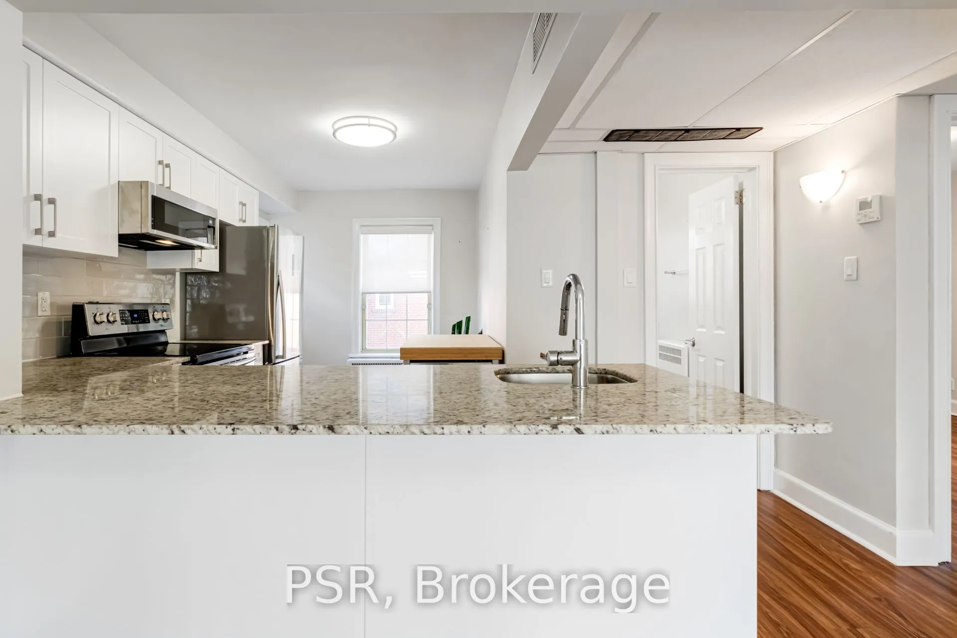 4 Sutherland Drive, #26U