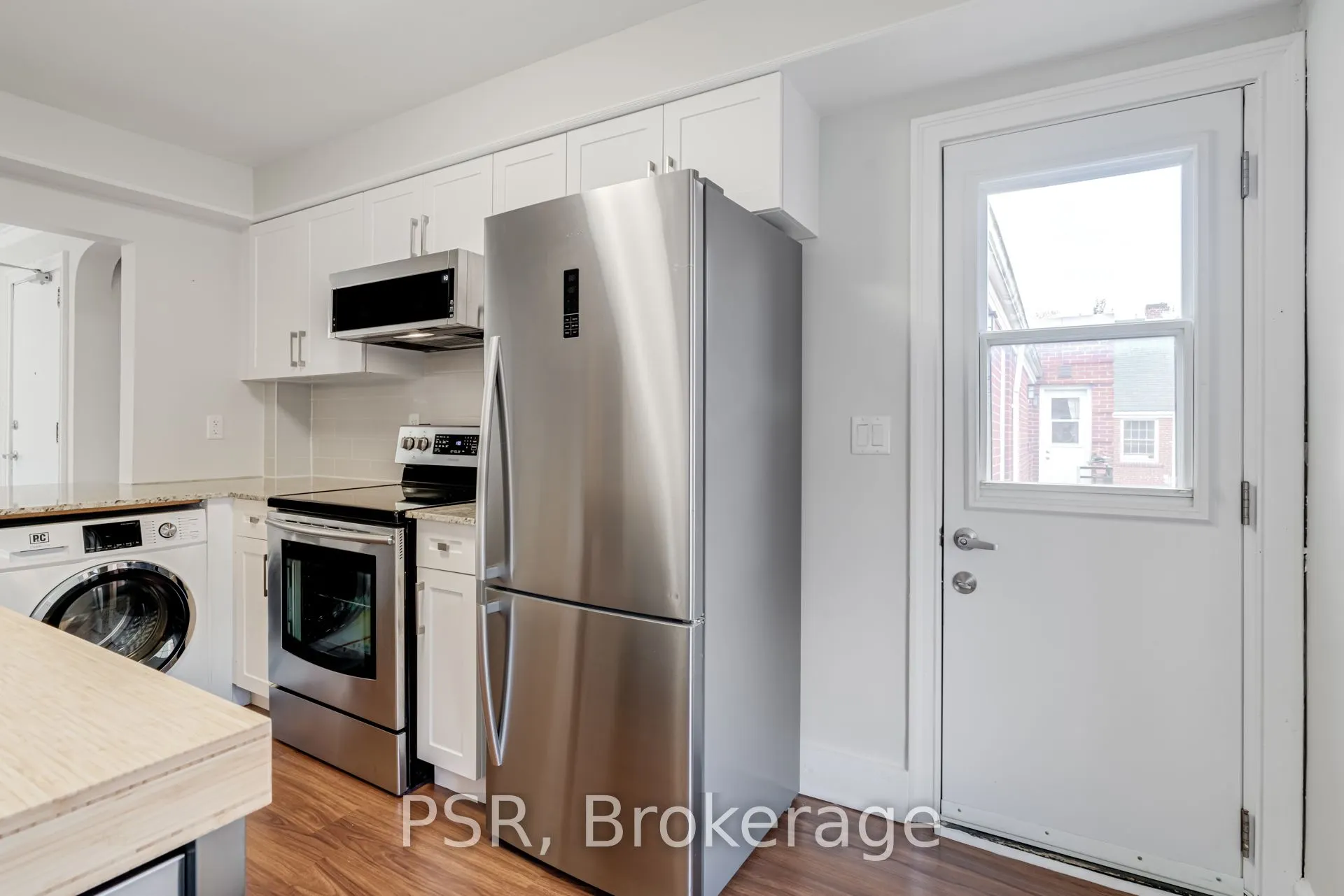 4 Sutherland Drive, #26U