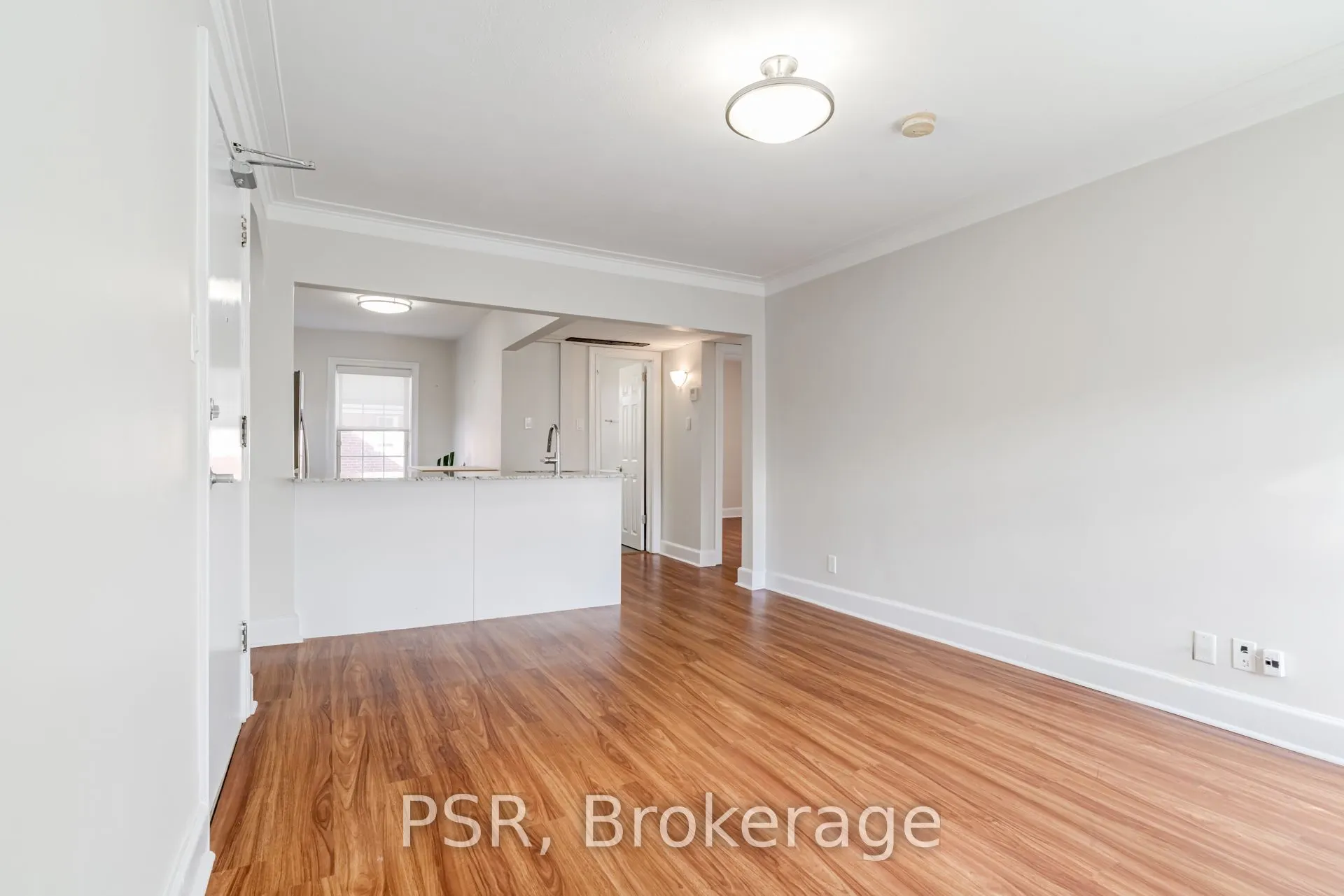 4 Sutherland Drive, #26U