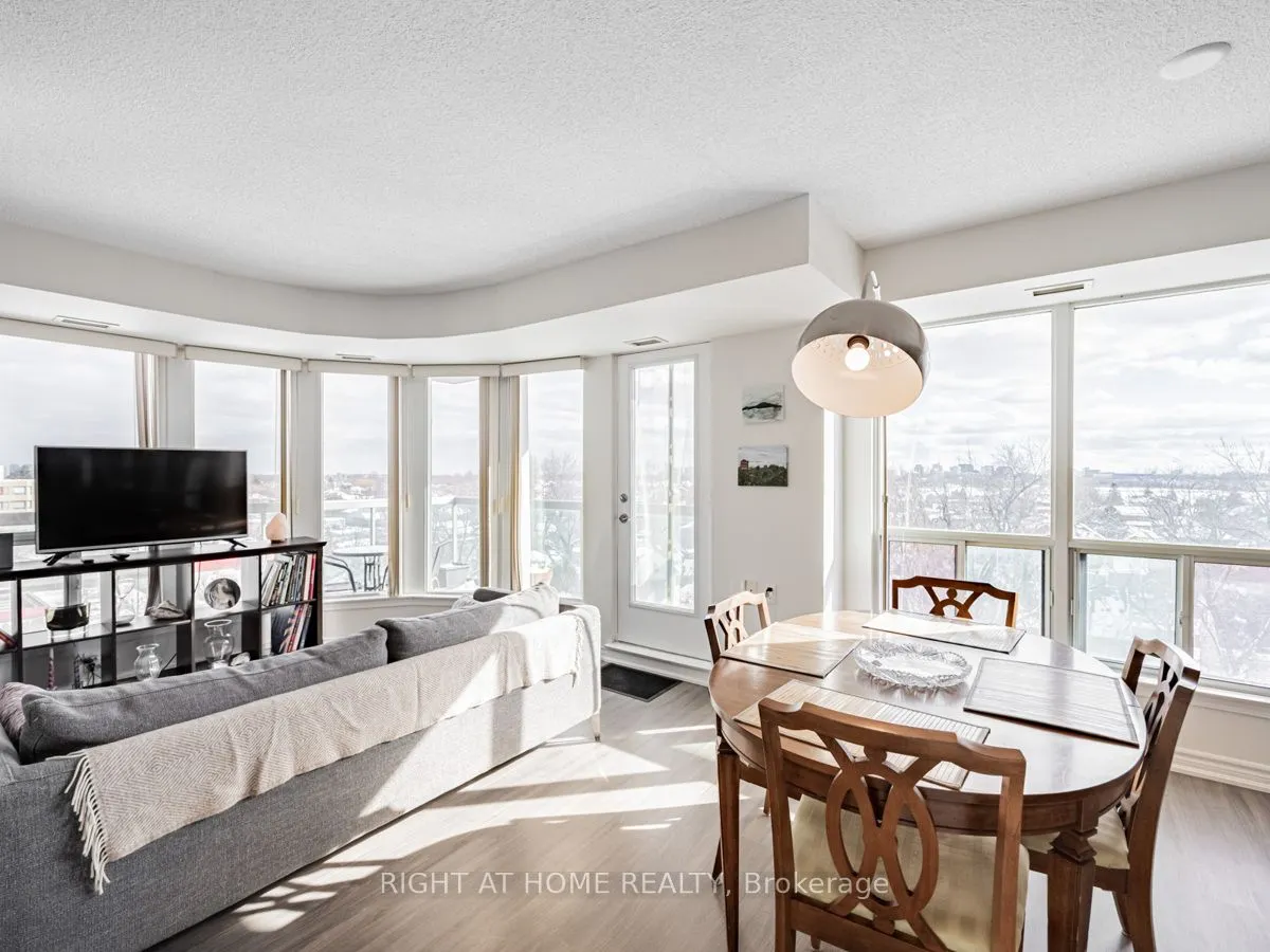 935 Sheppard Avenue W, #614