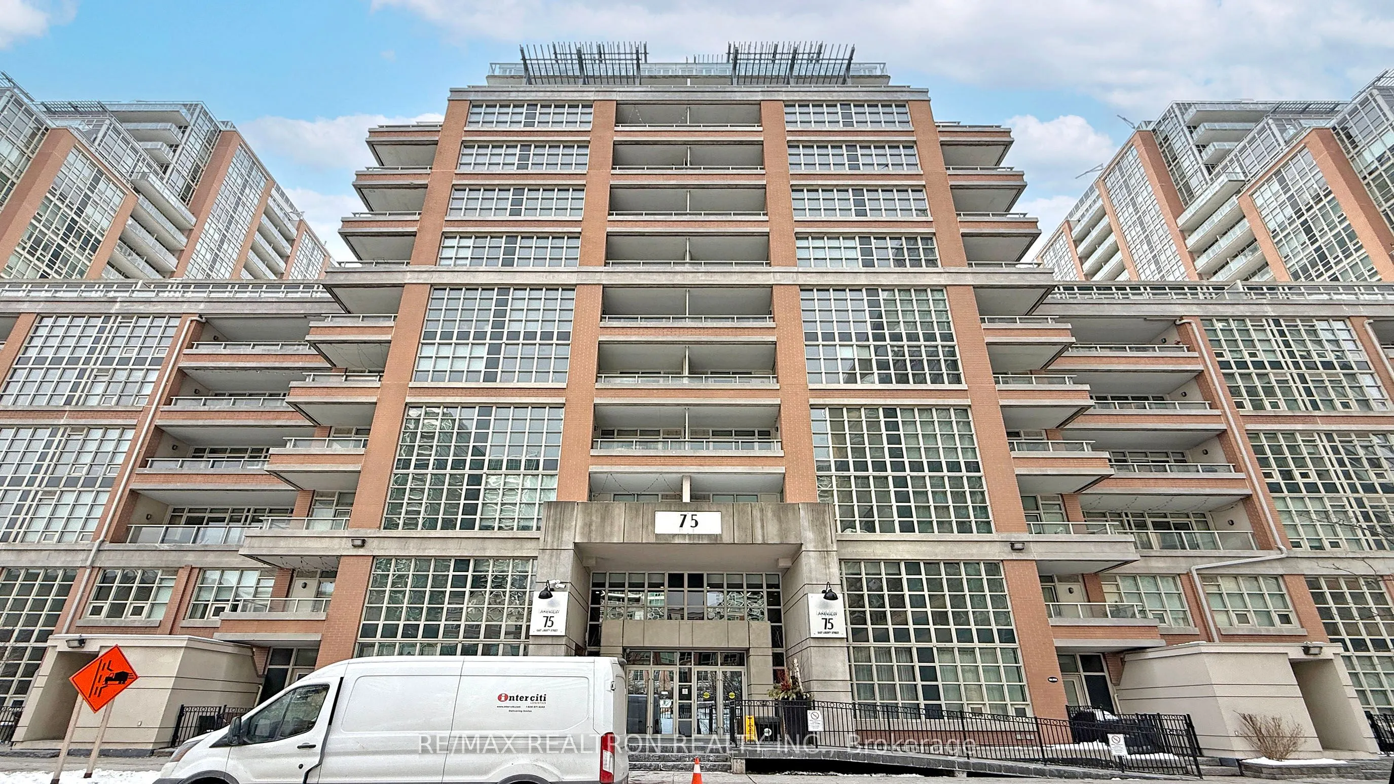 75 East Liberty Street, #1802