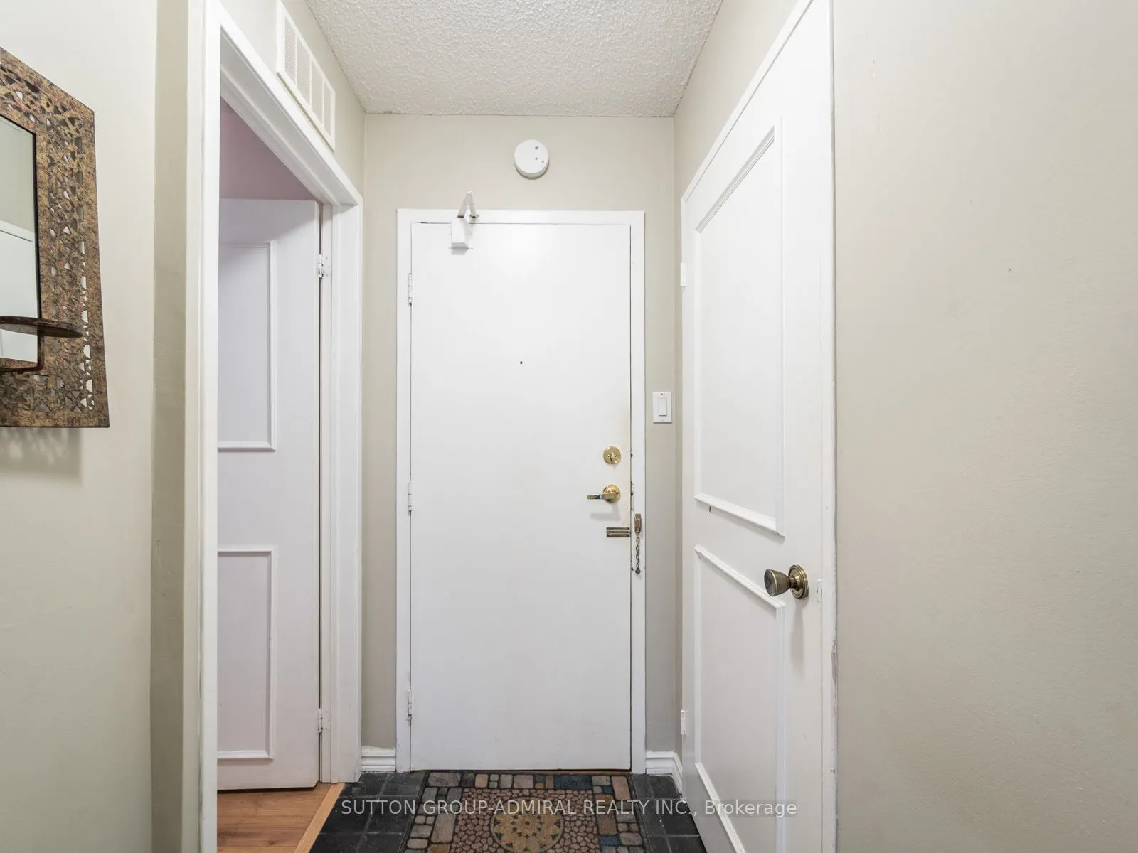 212 St George Street, #302