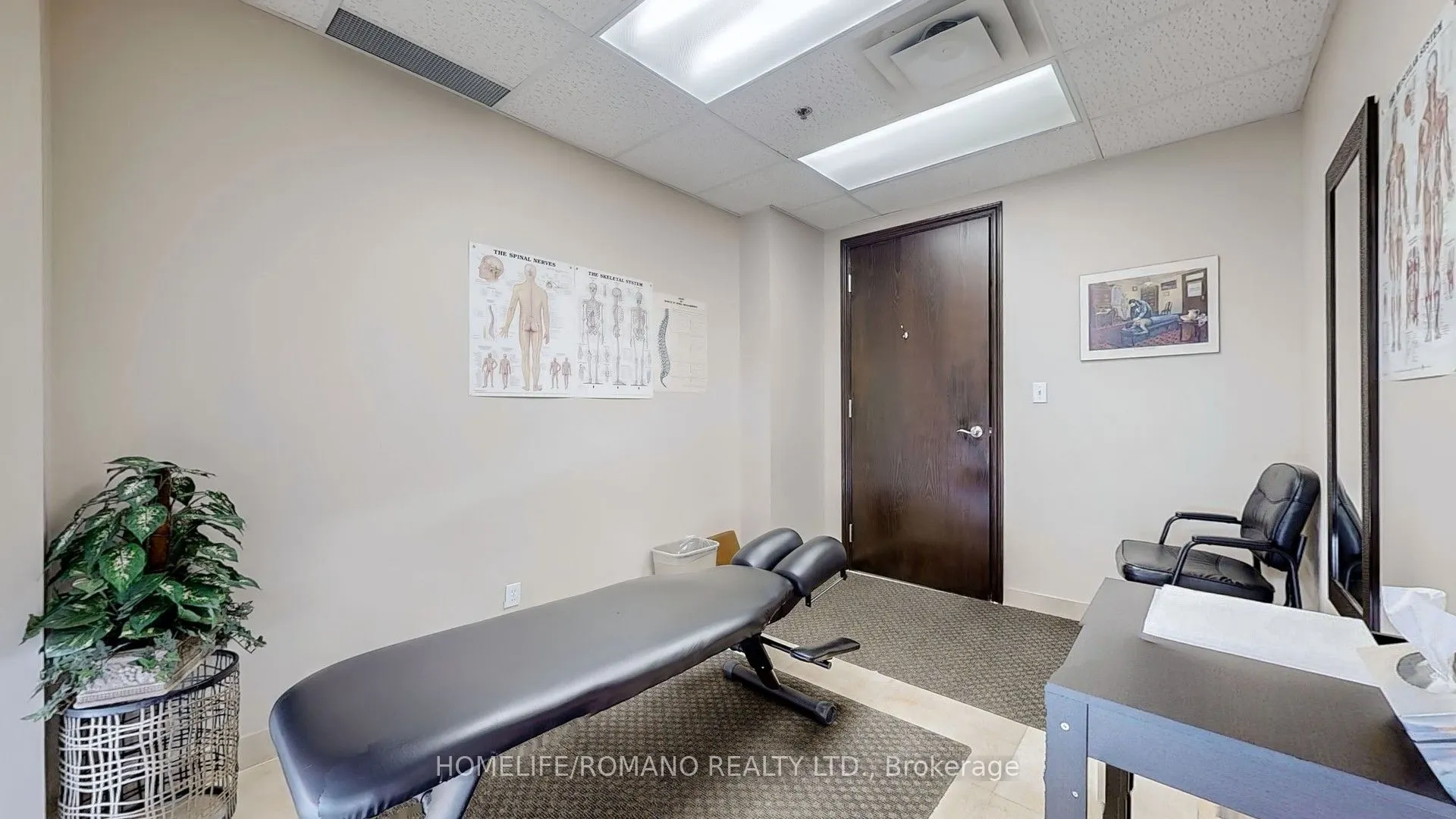 800 Sheppard Avenue W, #C3
