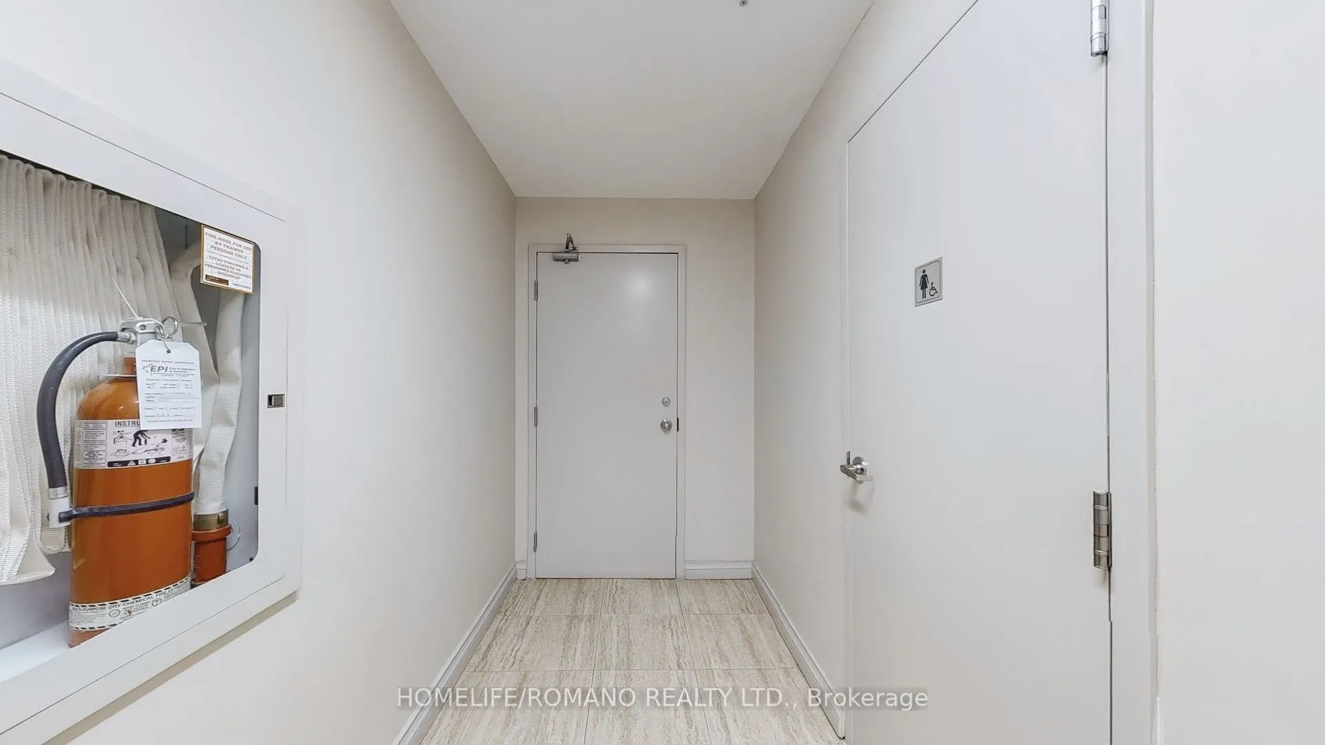 800 Sheppard Avenue W, #C3
