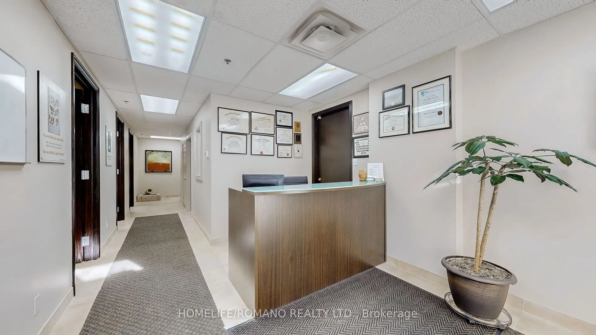 800 Sheppard Avenue W, #C3