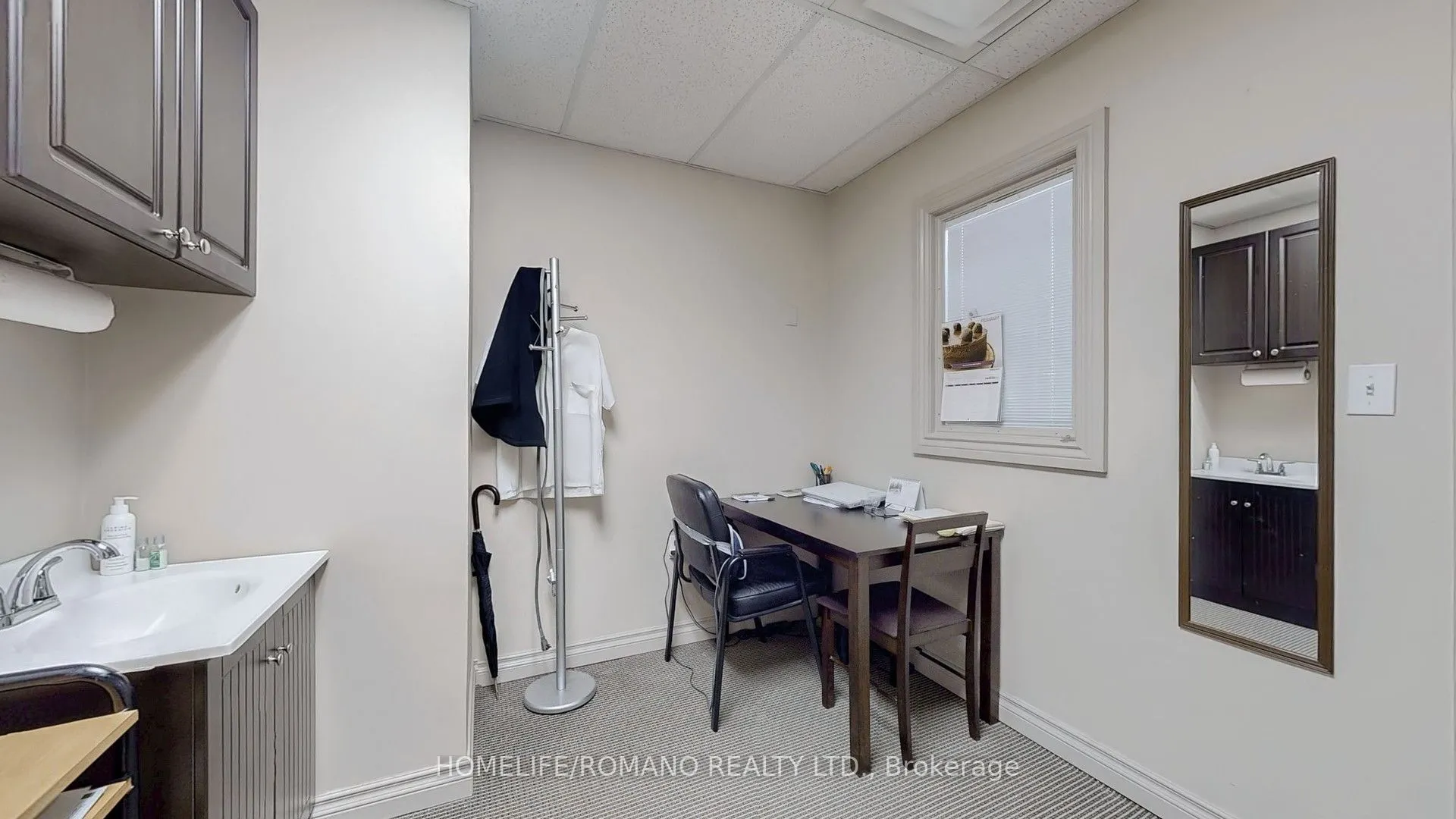 800 Sheppard Avenue W, #C3
