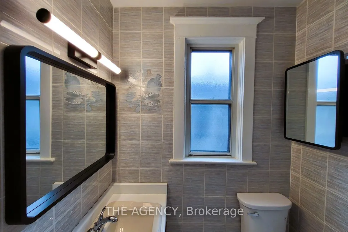 613 Delaware Avenue N, #Upper