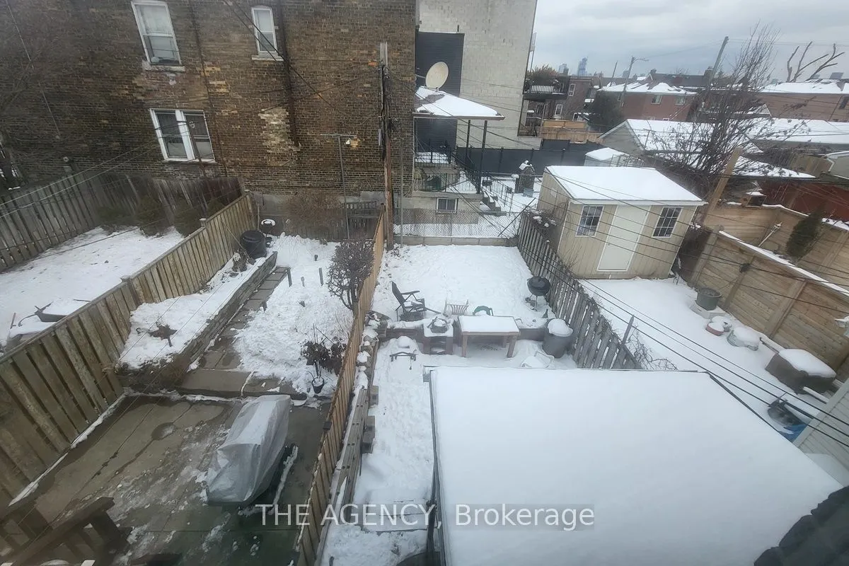 613 Delaware Avenue N, #Upper
