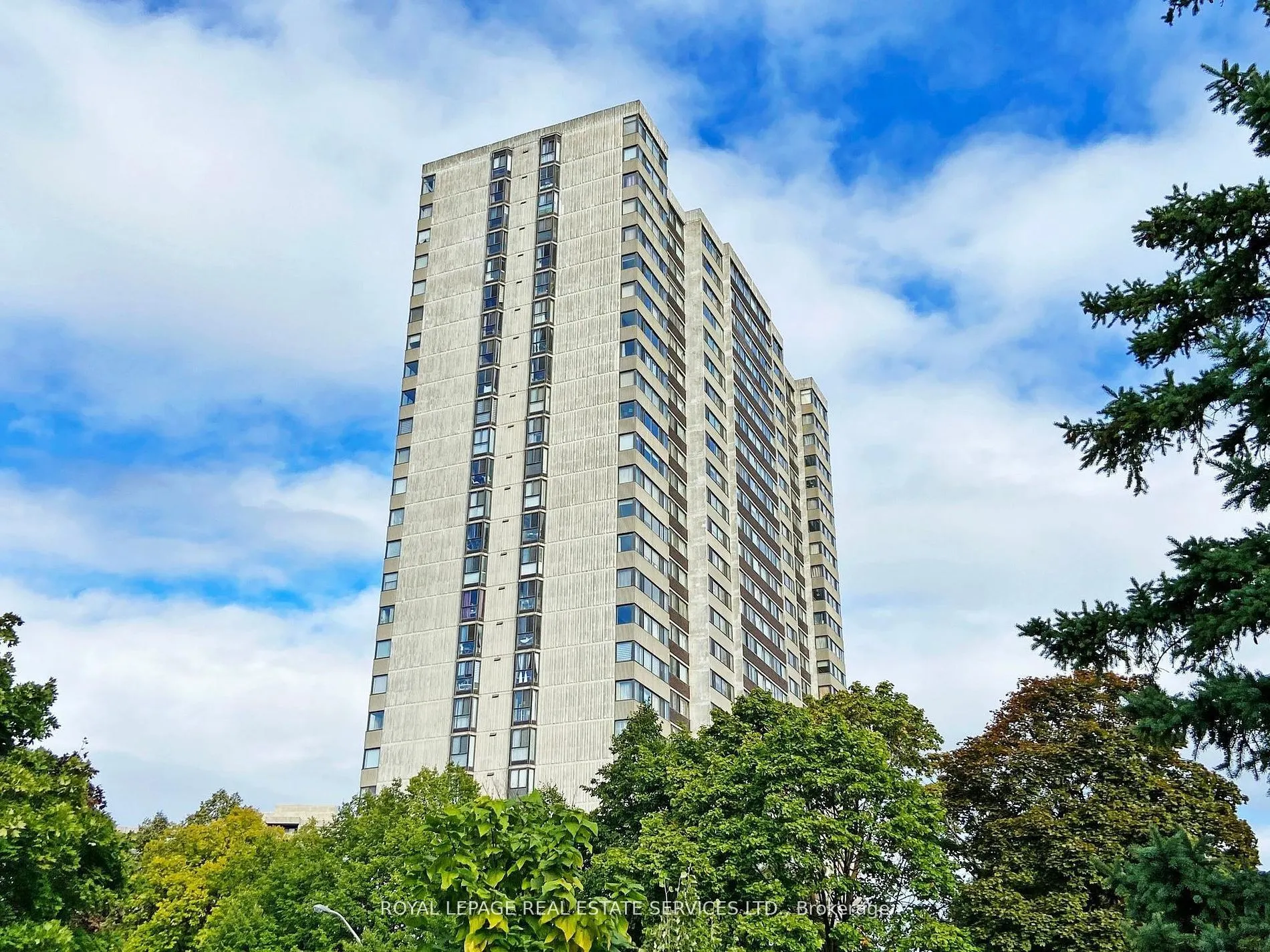 80 Antibes Drive, #2602