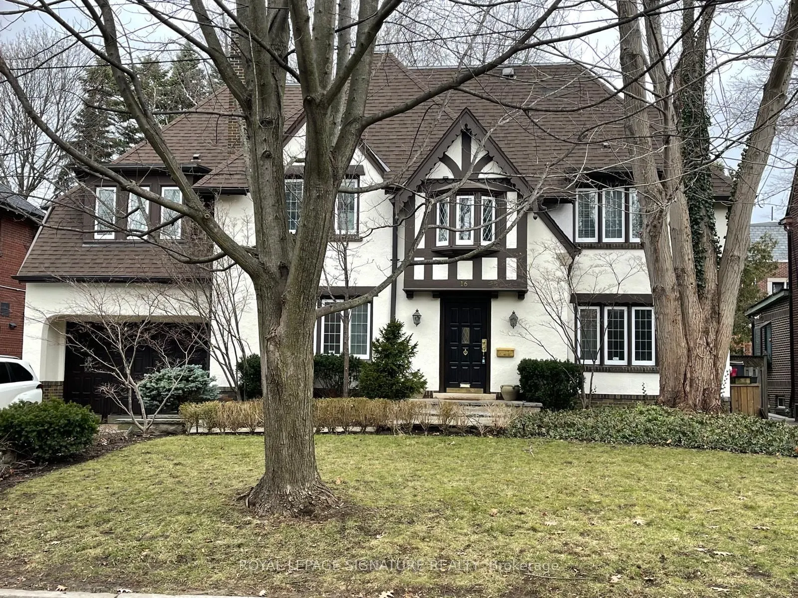 16 Elderwood Drive