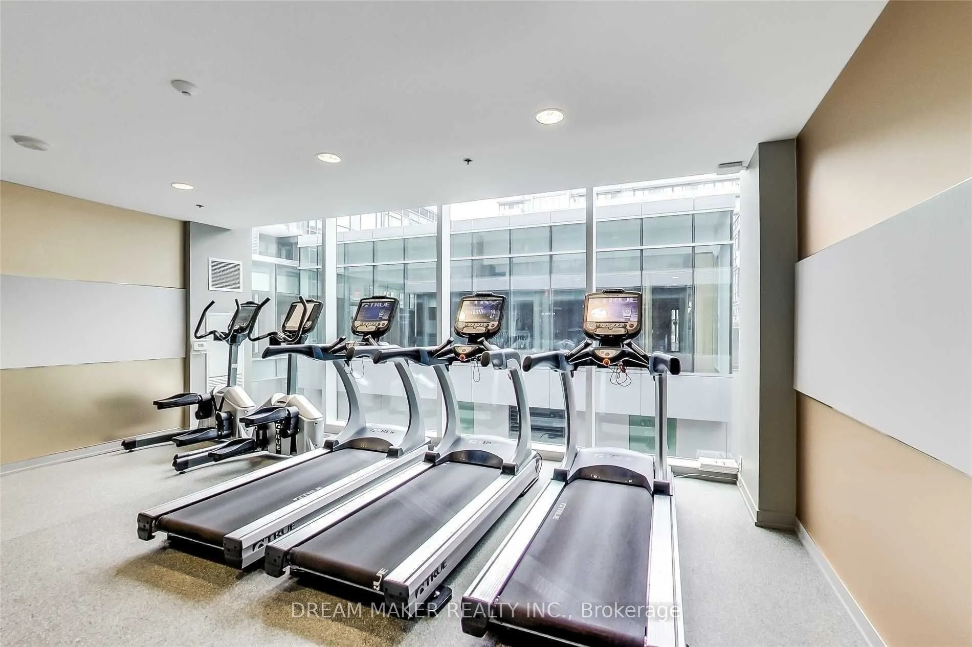 455 Front Street E, #4