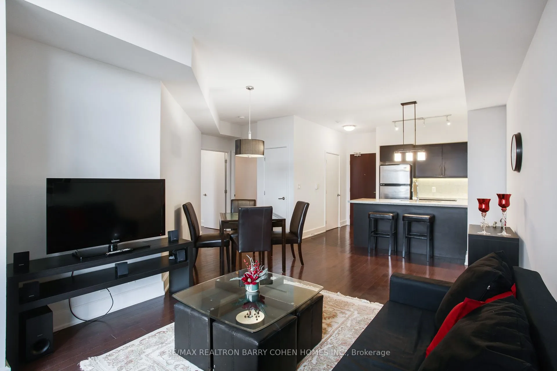 676 Sheppard Avenue E, #616