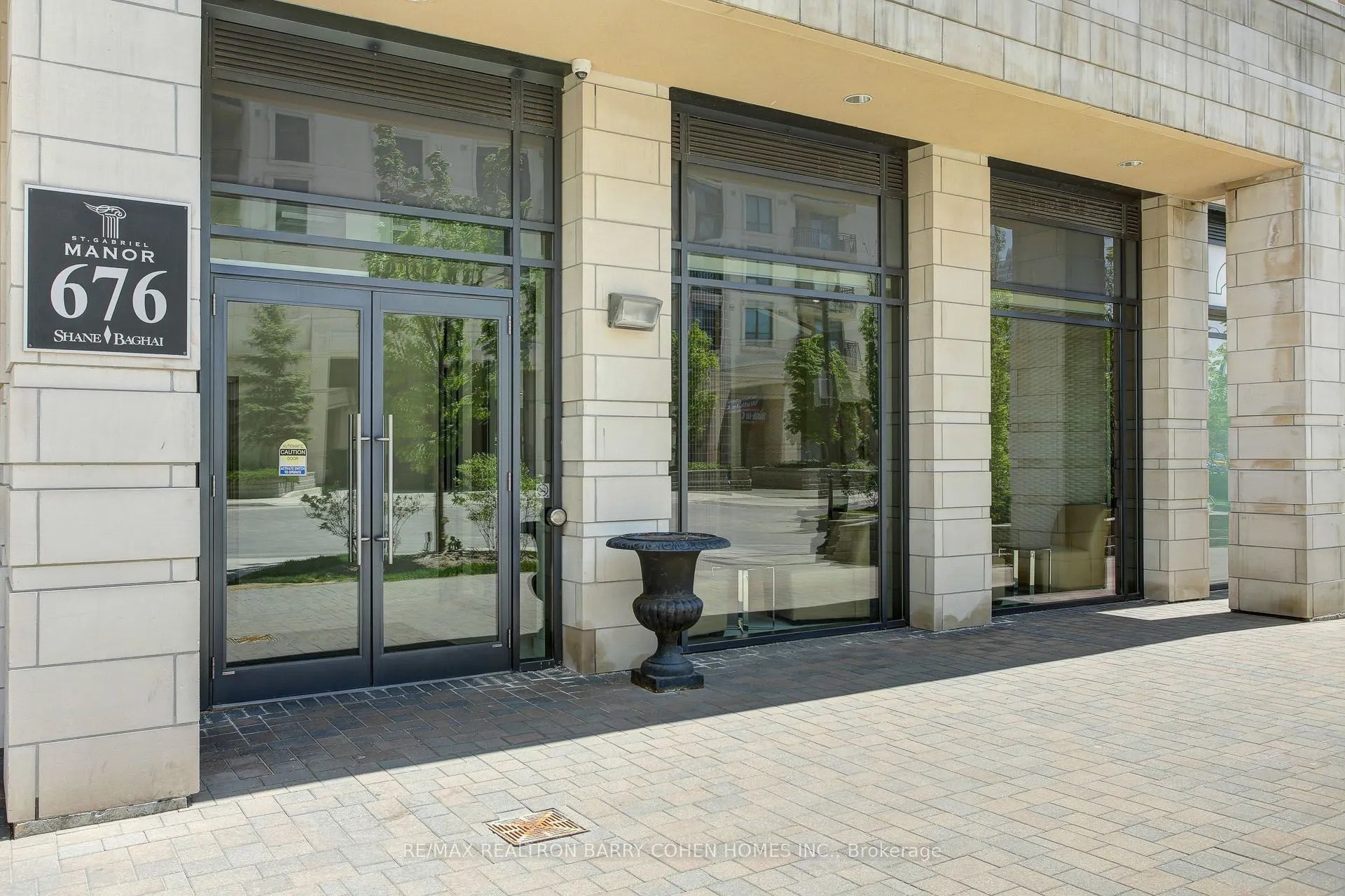 676 Sheppard Avenue E, #616