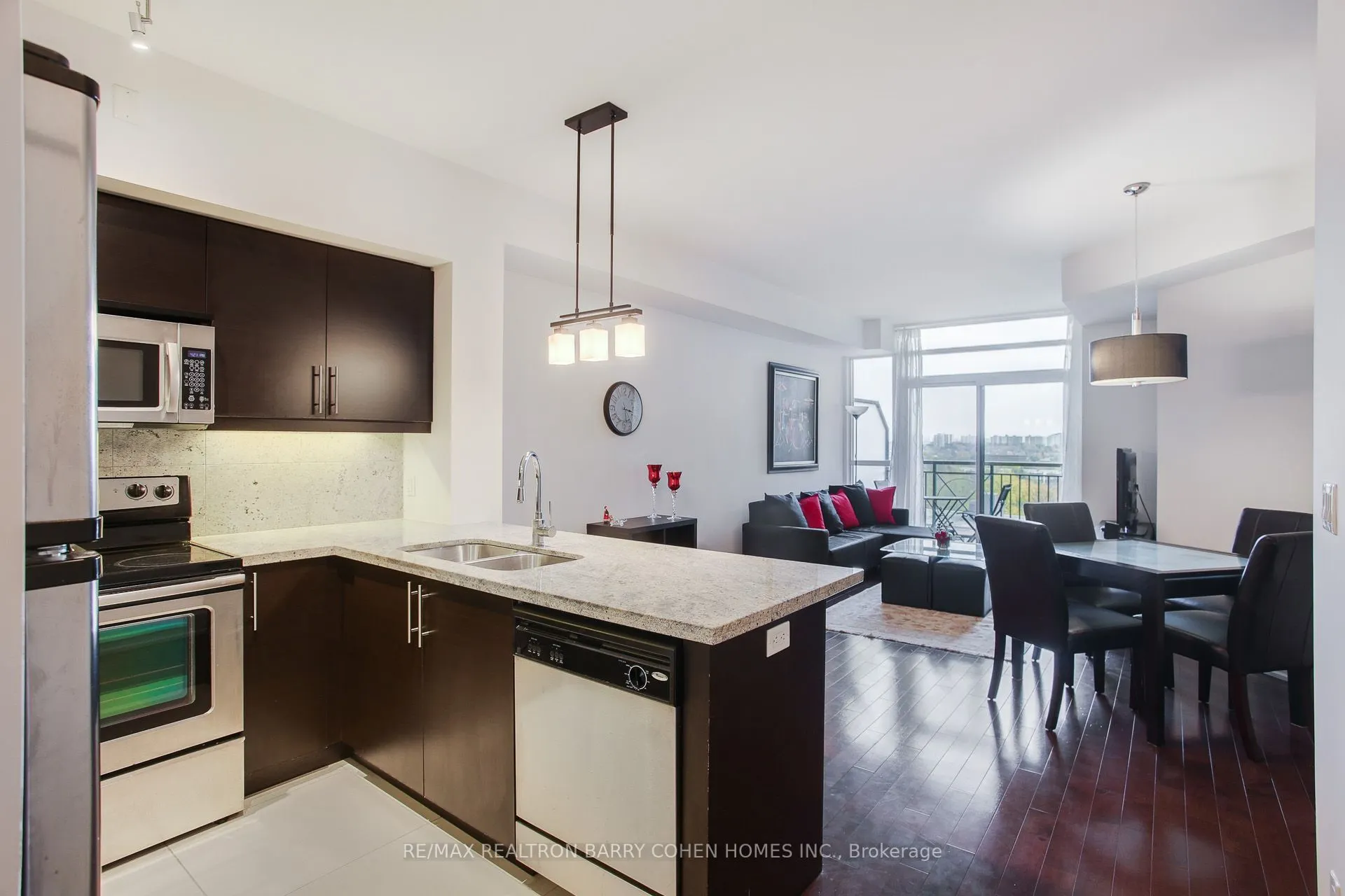 676 Sheppard Avenue E, #616