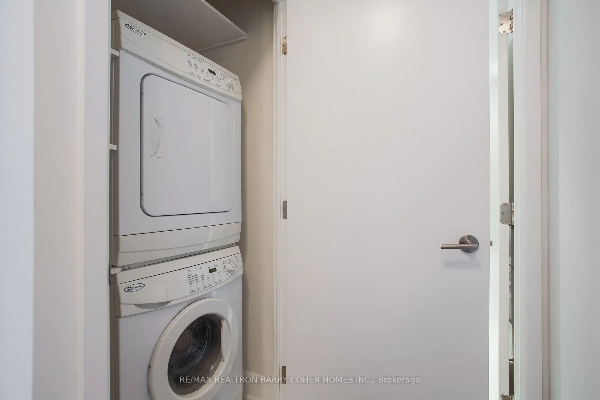 676 Sheppard Avenue E, #616