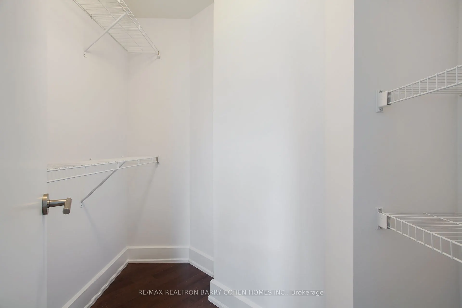 676 Sheppard Avenue E, #616