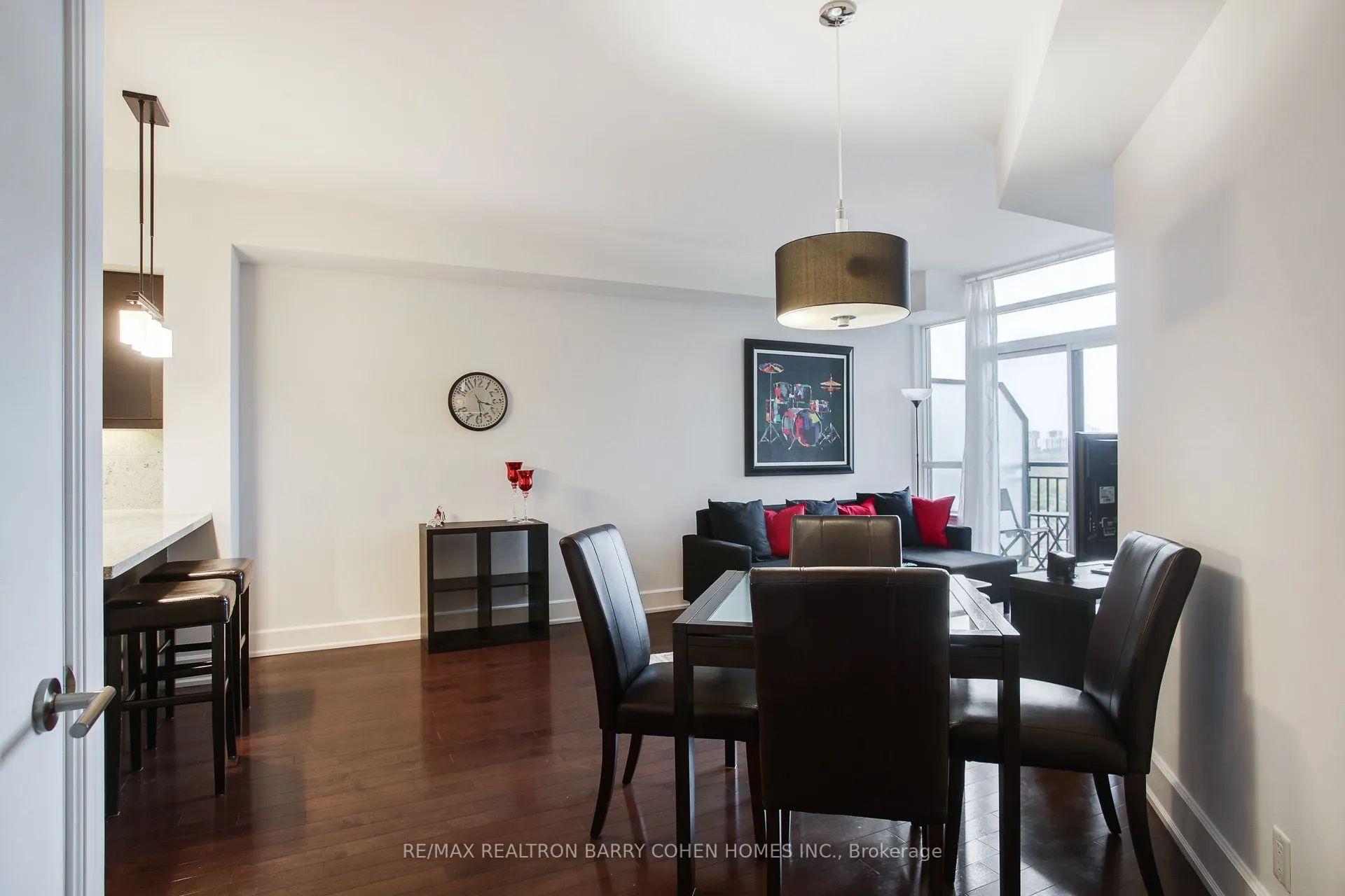 676 Sheppard Avenue E, #616