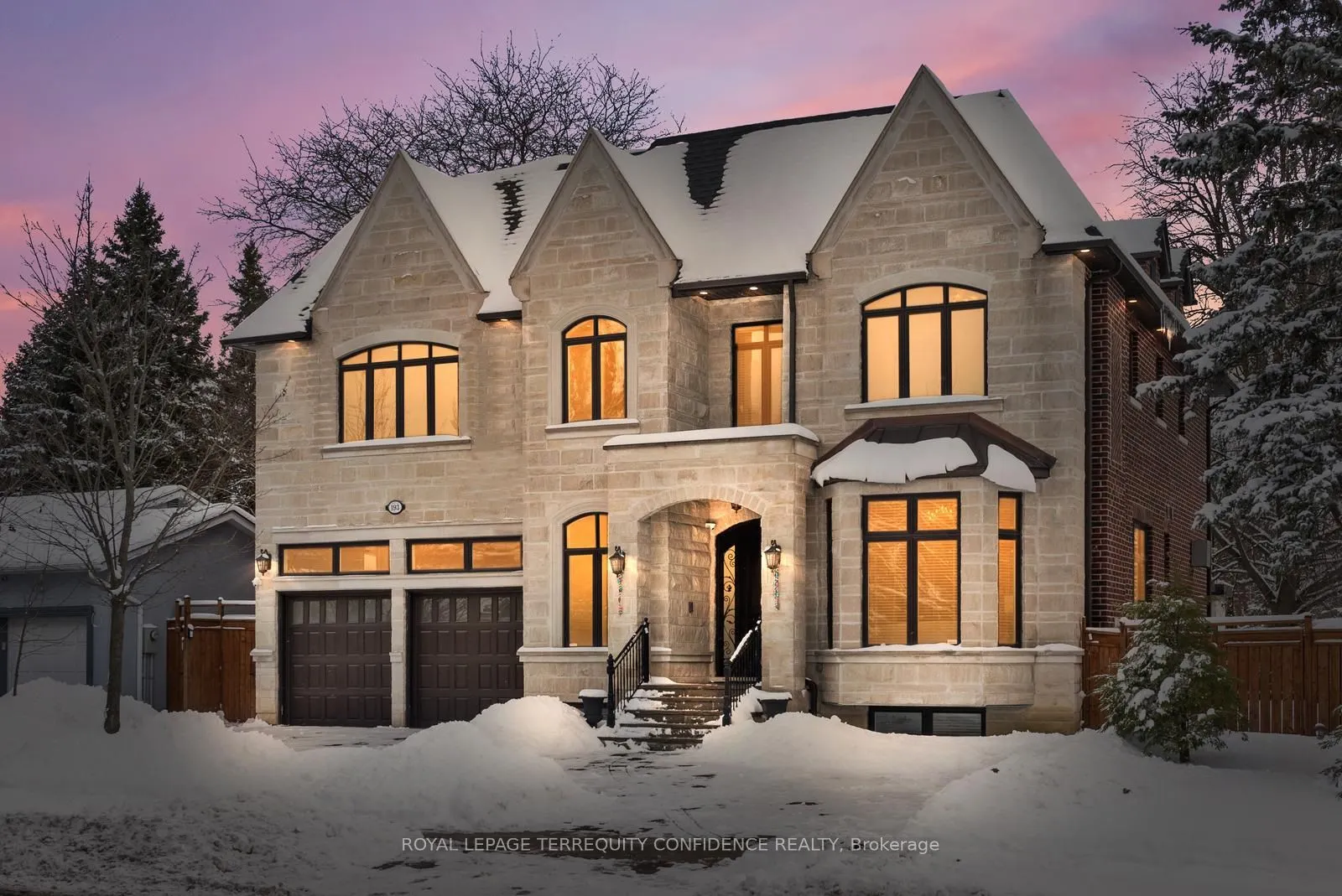 193 Brookbanks Drive