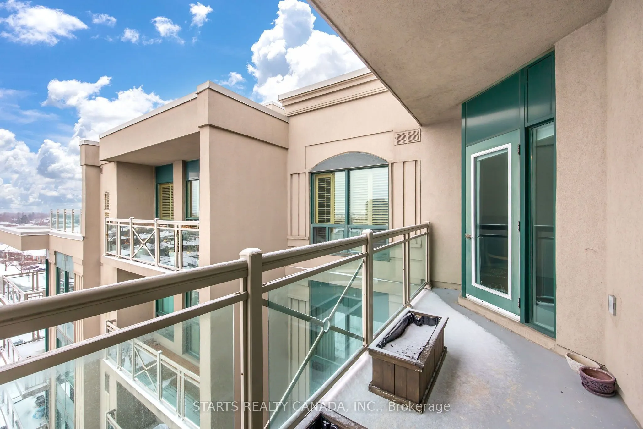 920 Sheppard Avenue W, #PH910