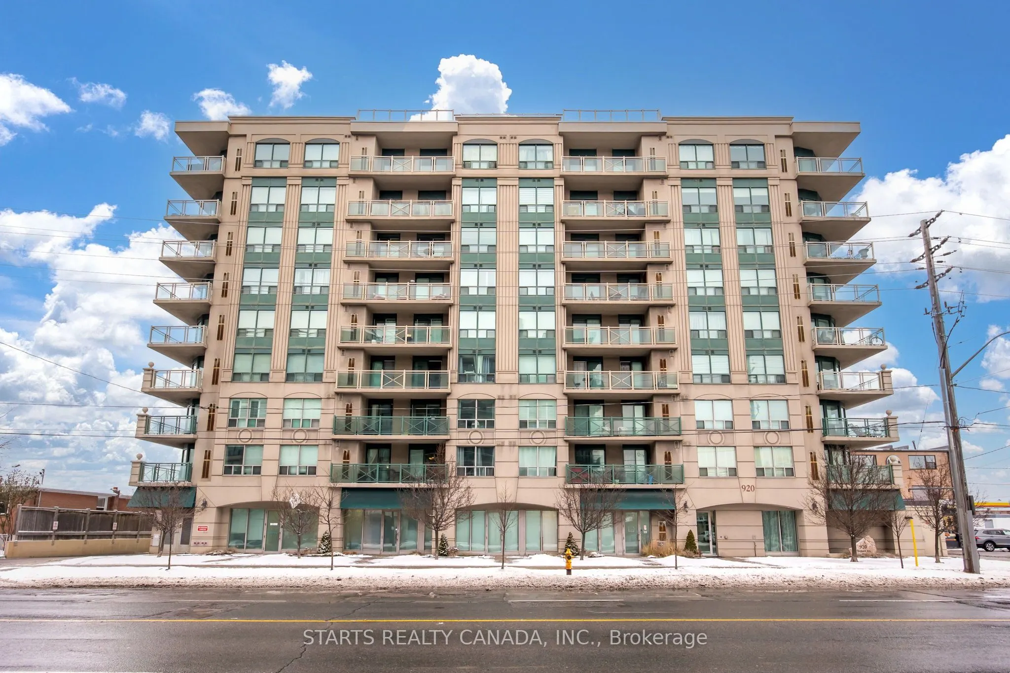 920 Sheppard Avenue W, #PH910