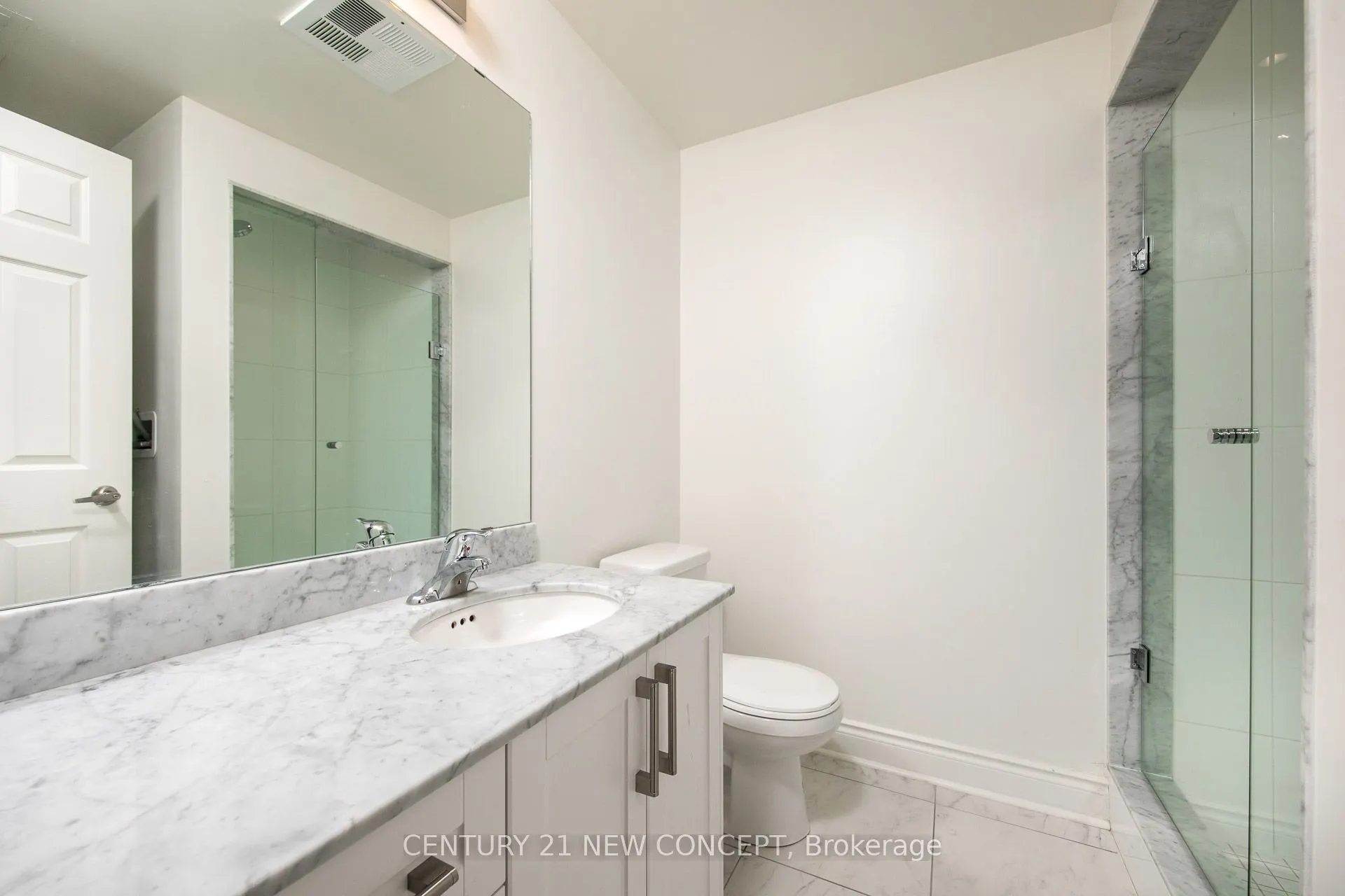 639 Lawrence Avenue W, #320