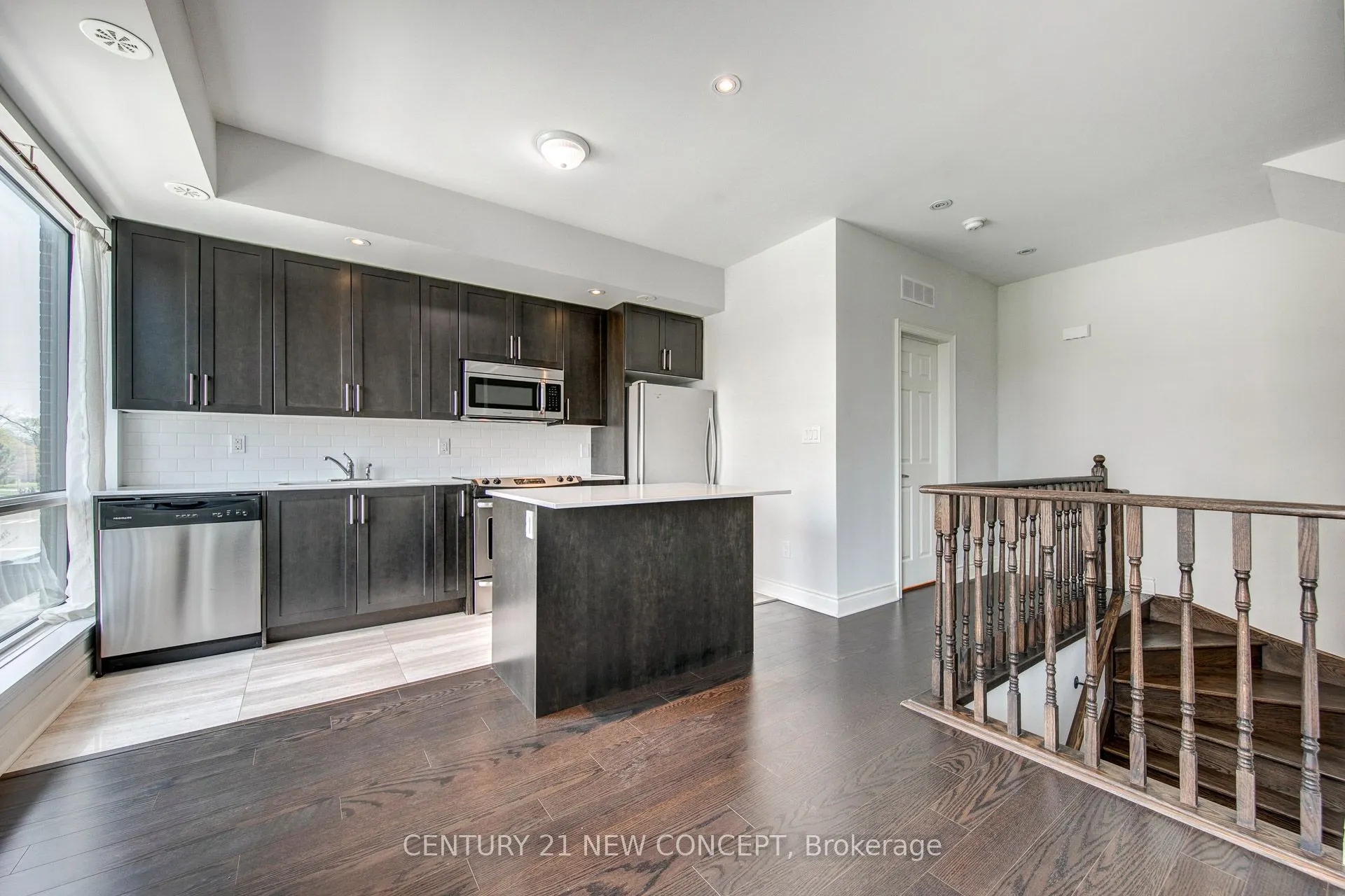 639 Lawrence Avenue W, #320