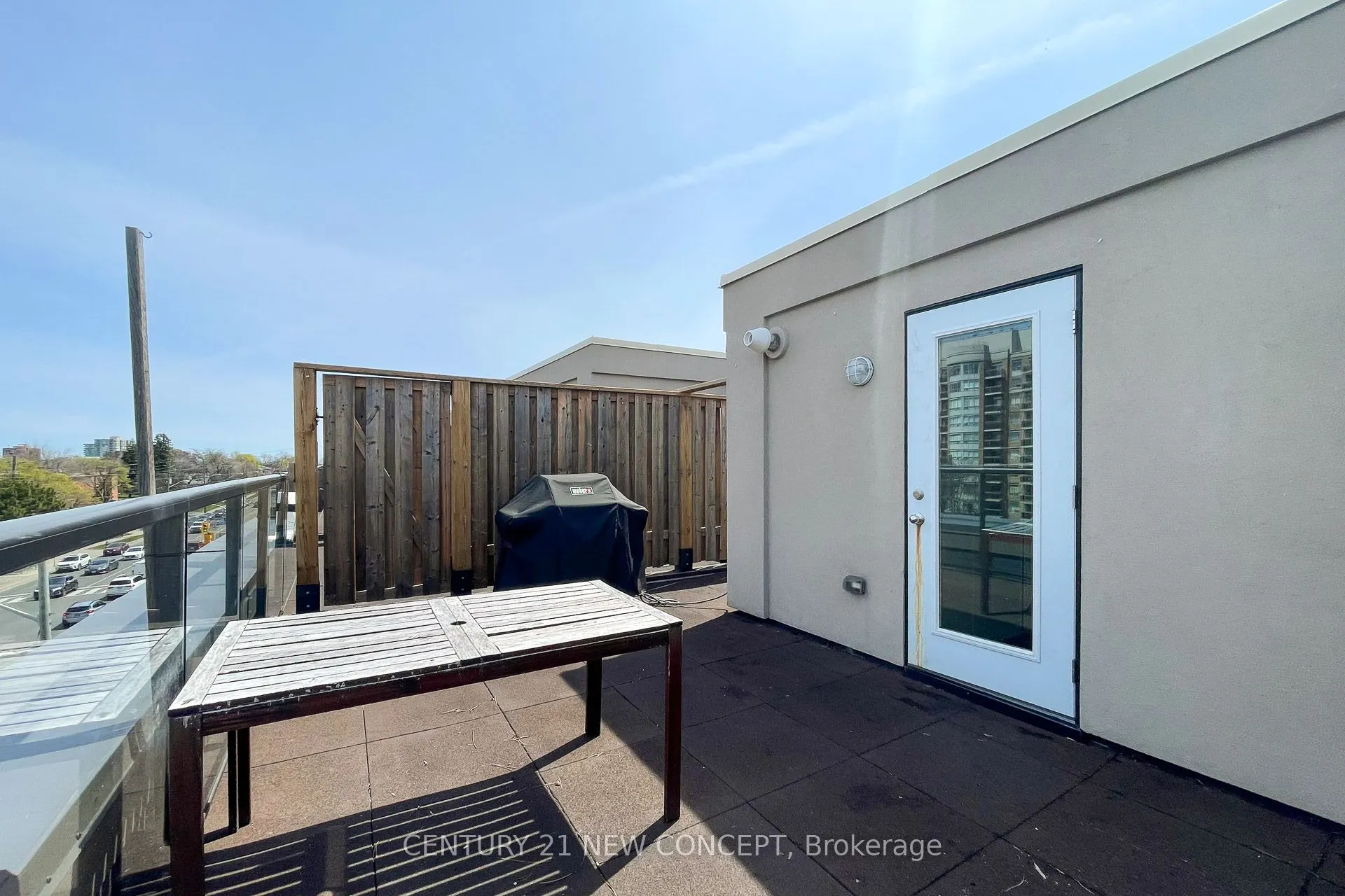 639 Lawrence Avenue W, #320