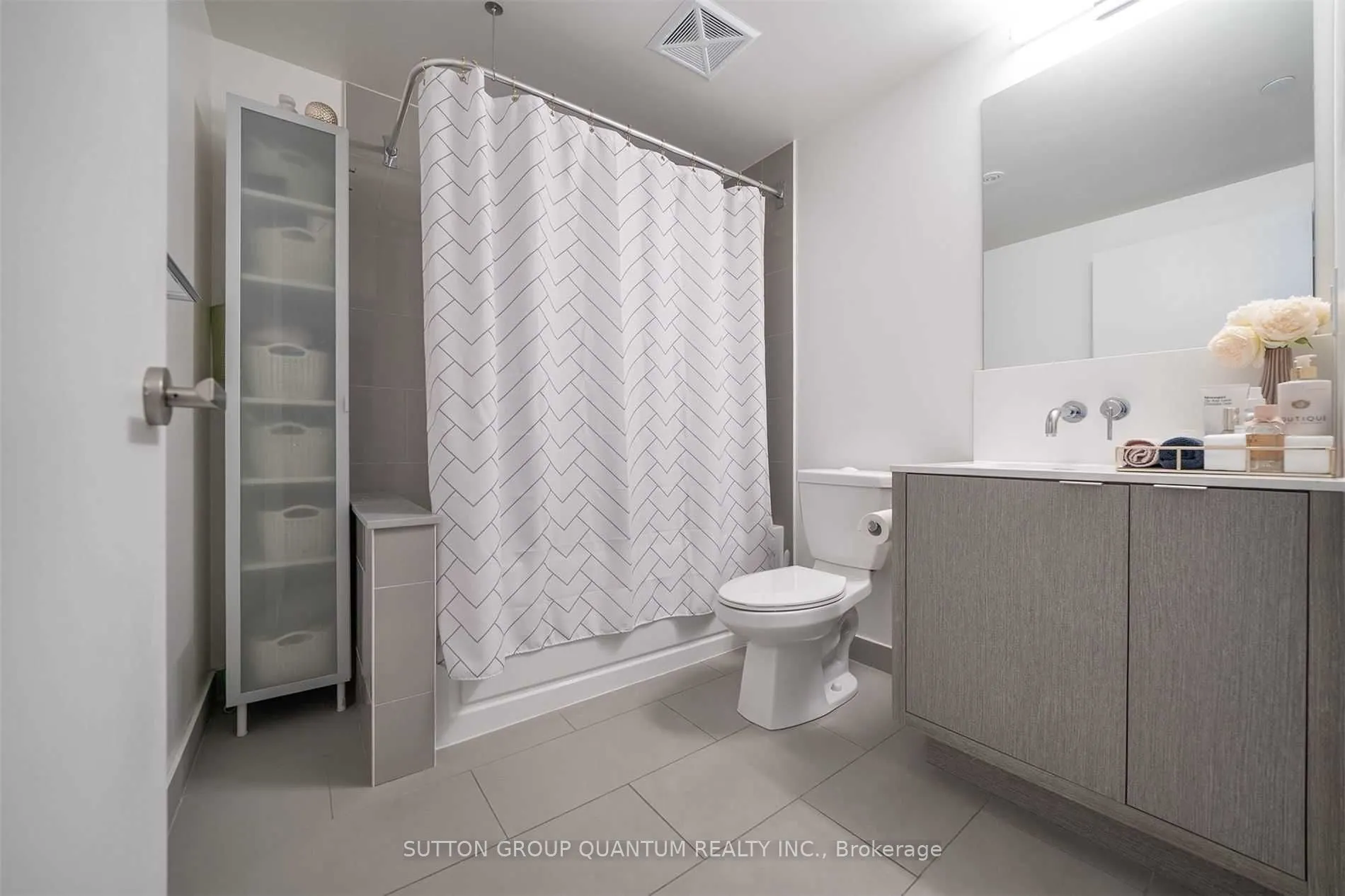88 Harbour Street, #3908