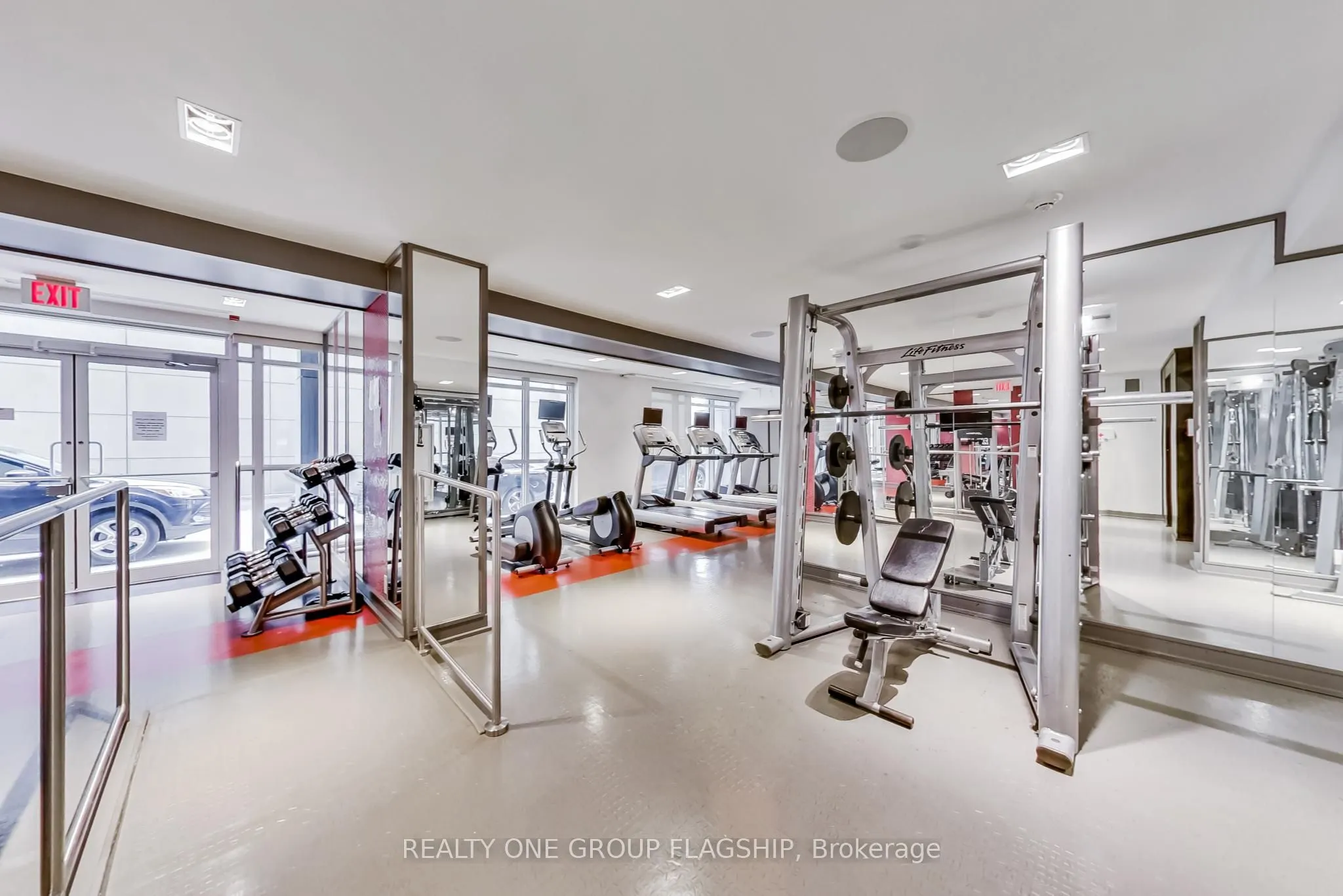 5 Hanna Avenue #617