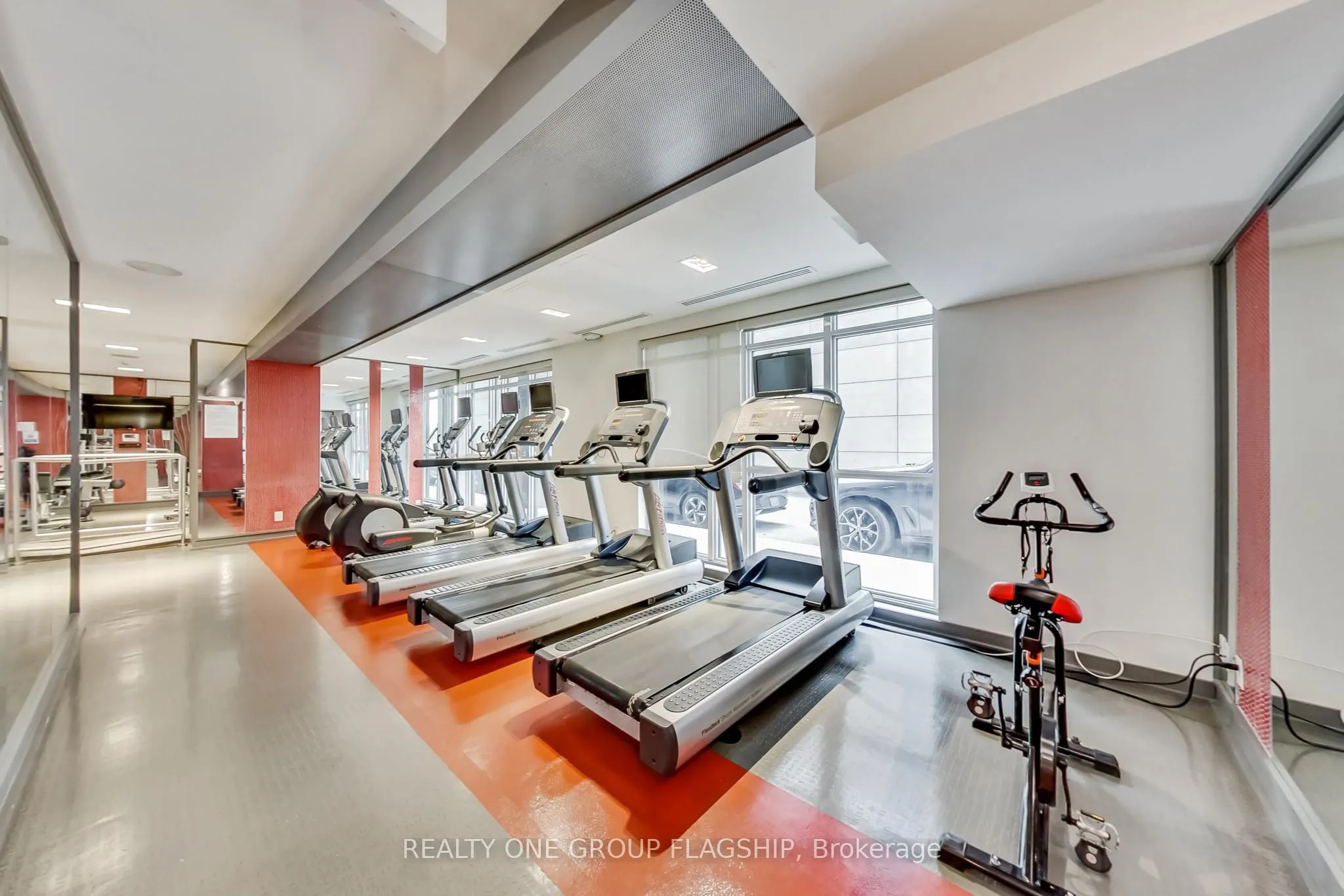 5 Hanna Avenue #617