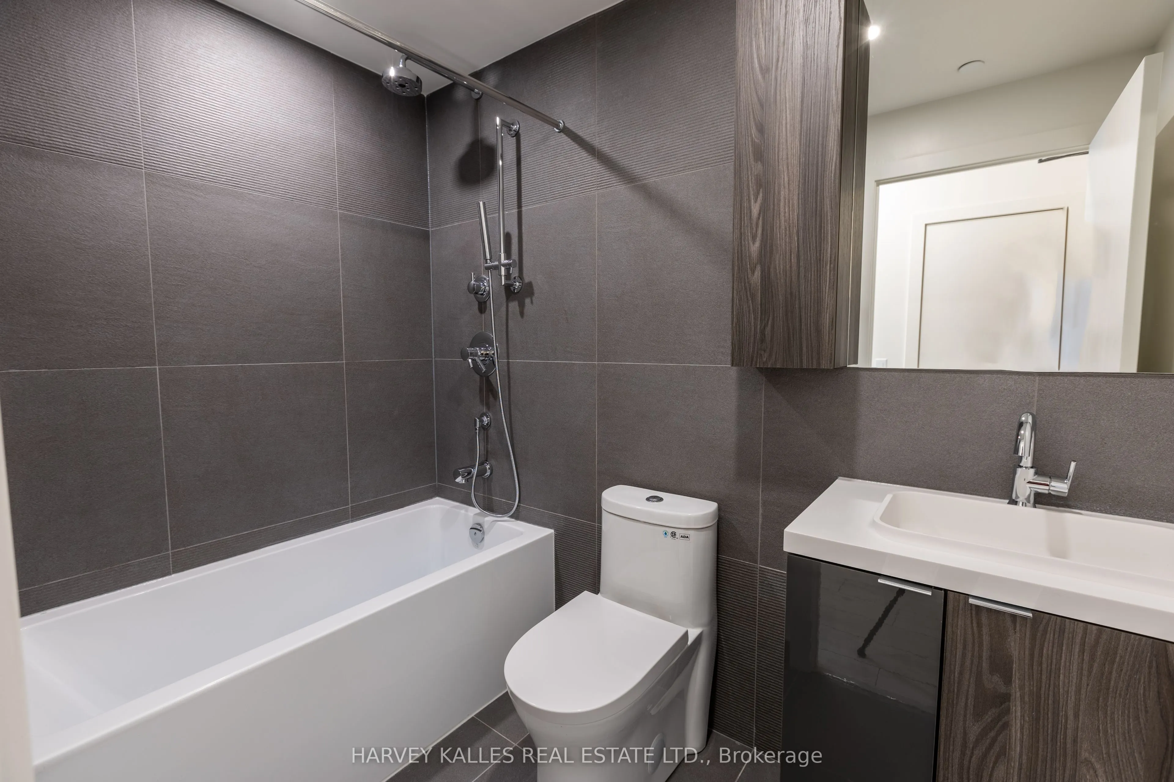35 Mercer Street, #3511