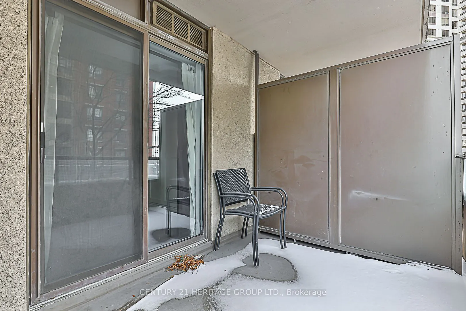 55 Harrison Garden Boulevard S, #407