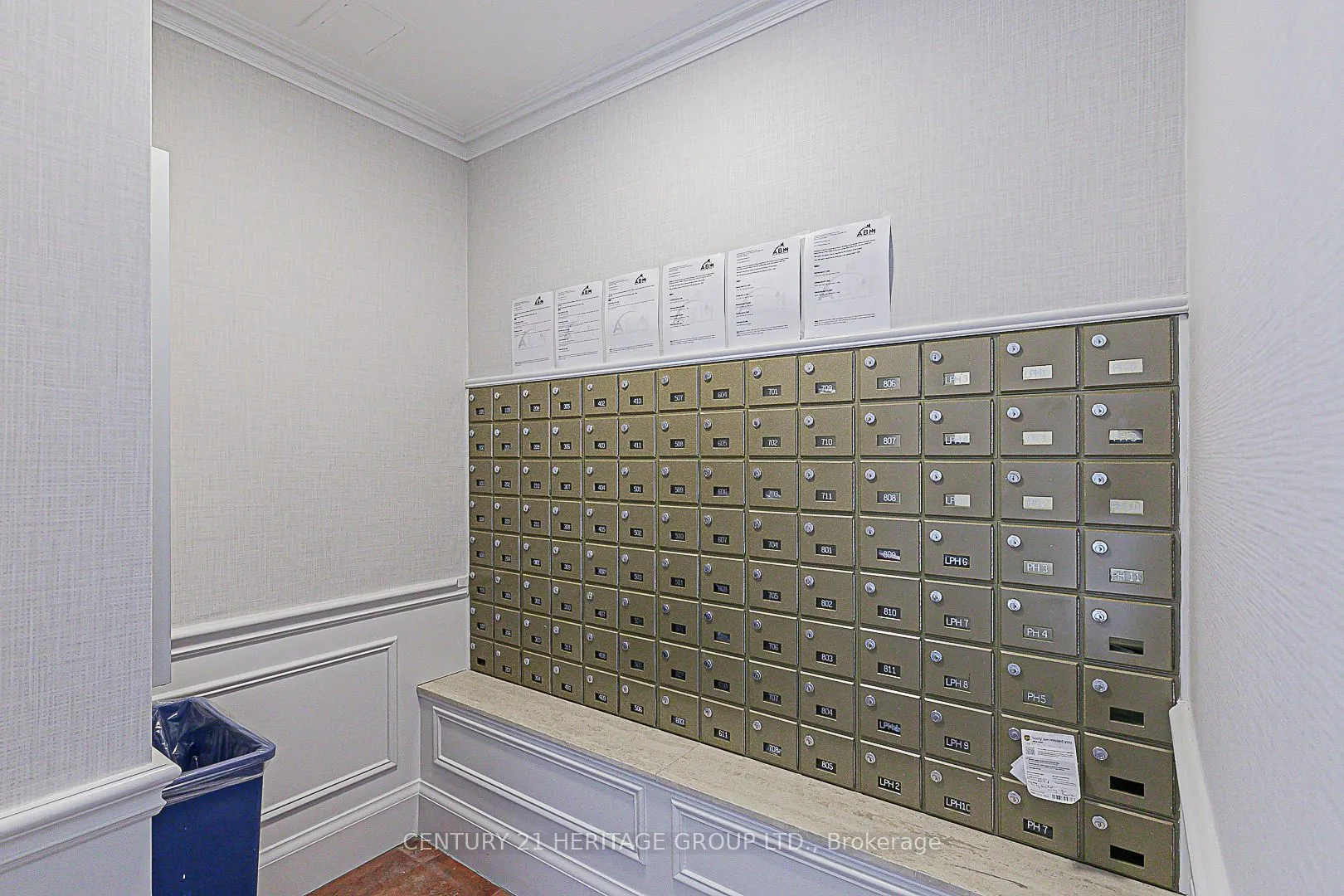 55 Harrison Garden Boulevard S, #407