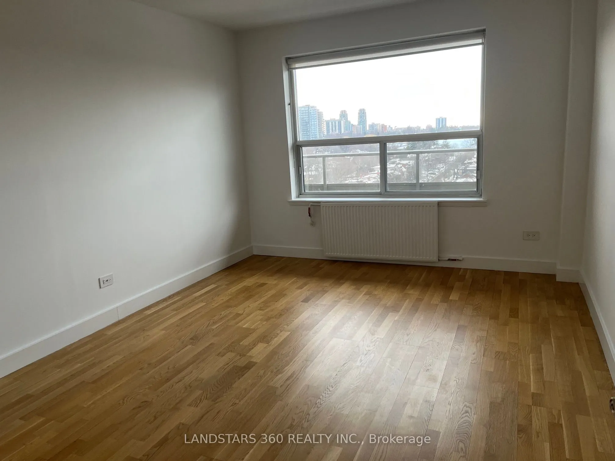 111 Lawton Boulevard, #Ph02