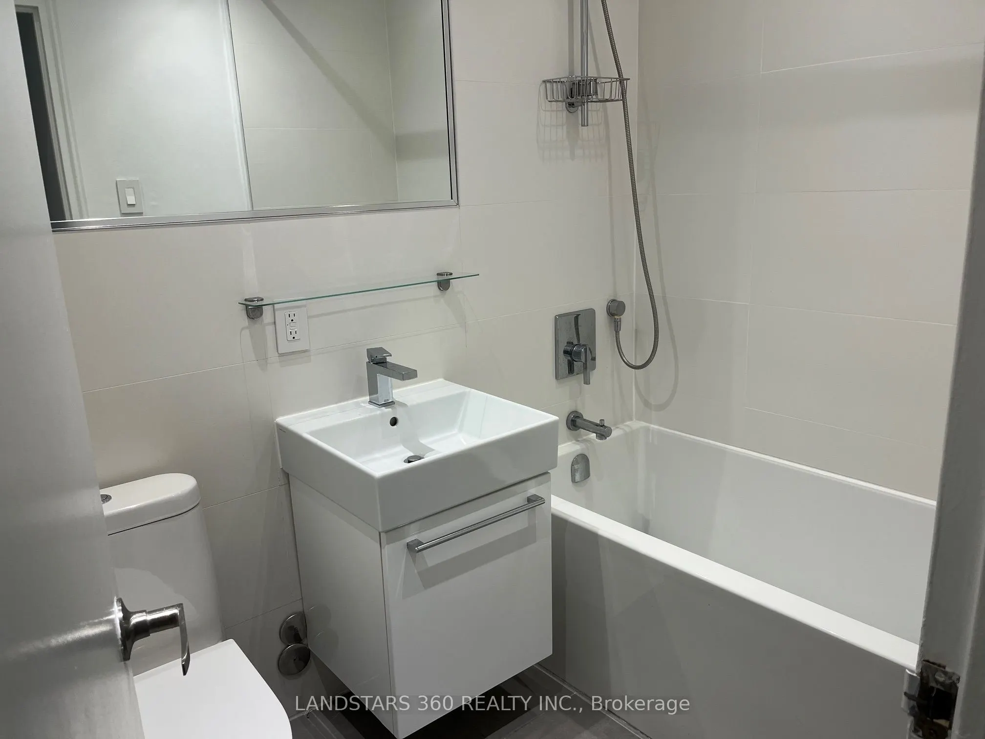 111 Lawton Boulevard, #Ph02