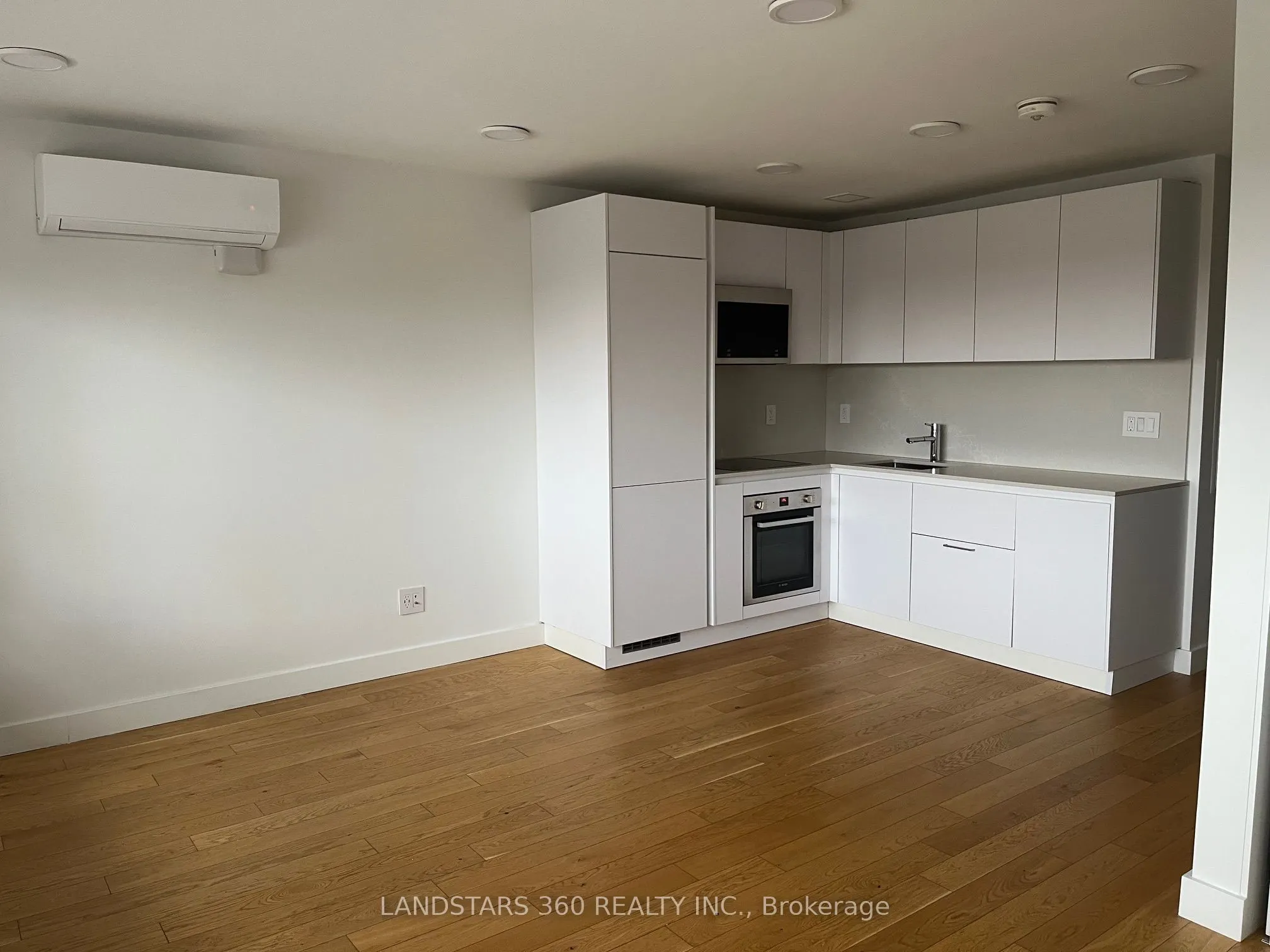 111 Lawton Boulevard, #1005