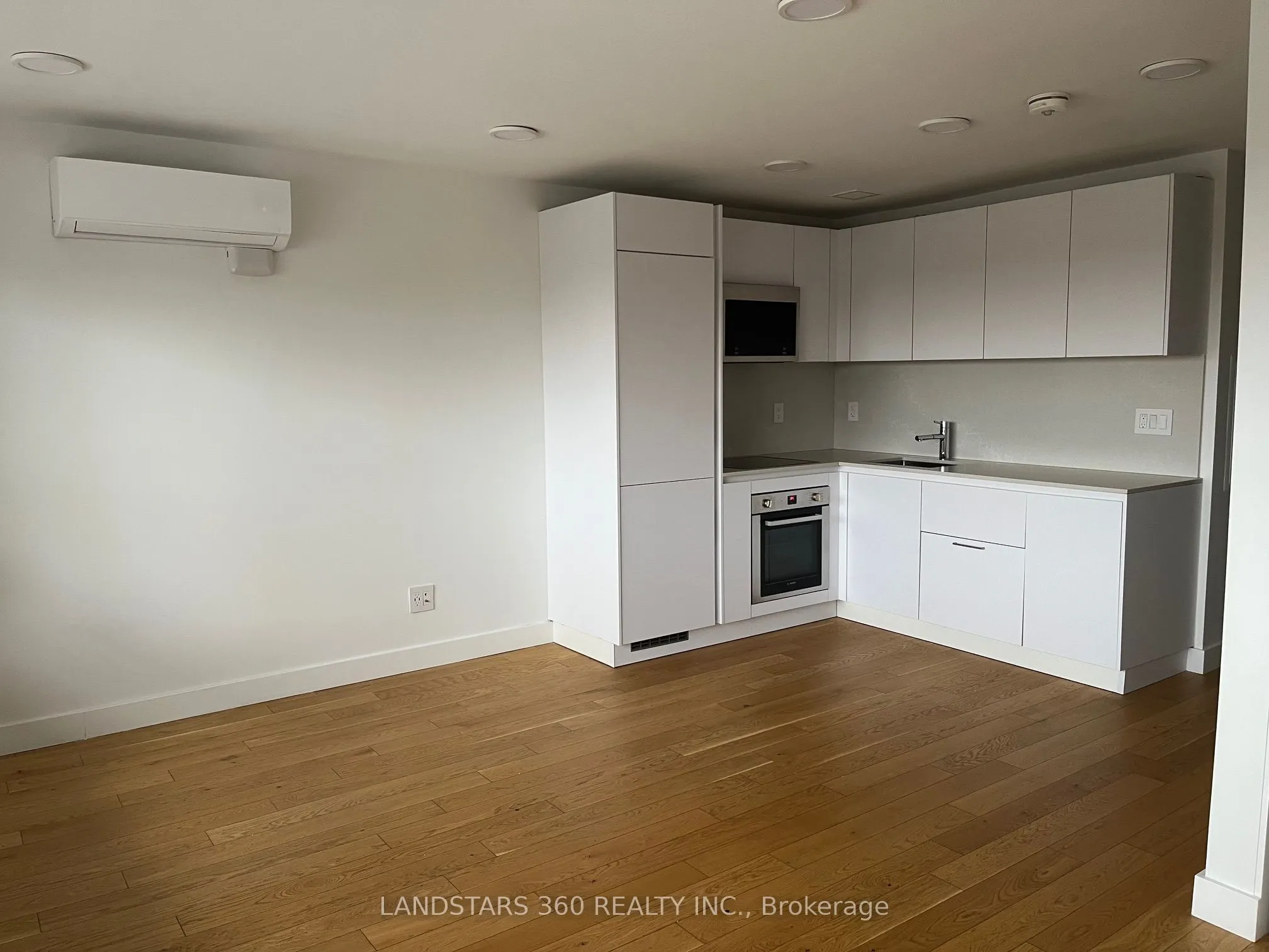 111 Lawton Boulevard, #1005