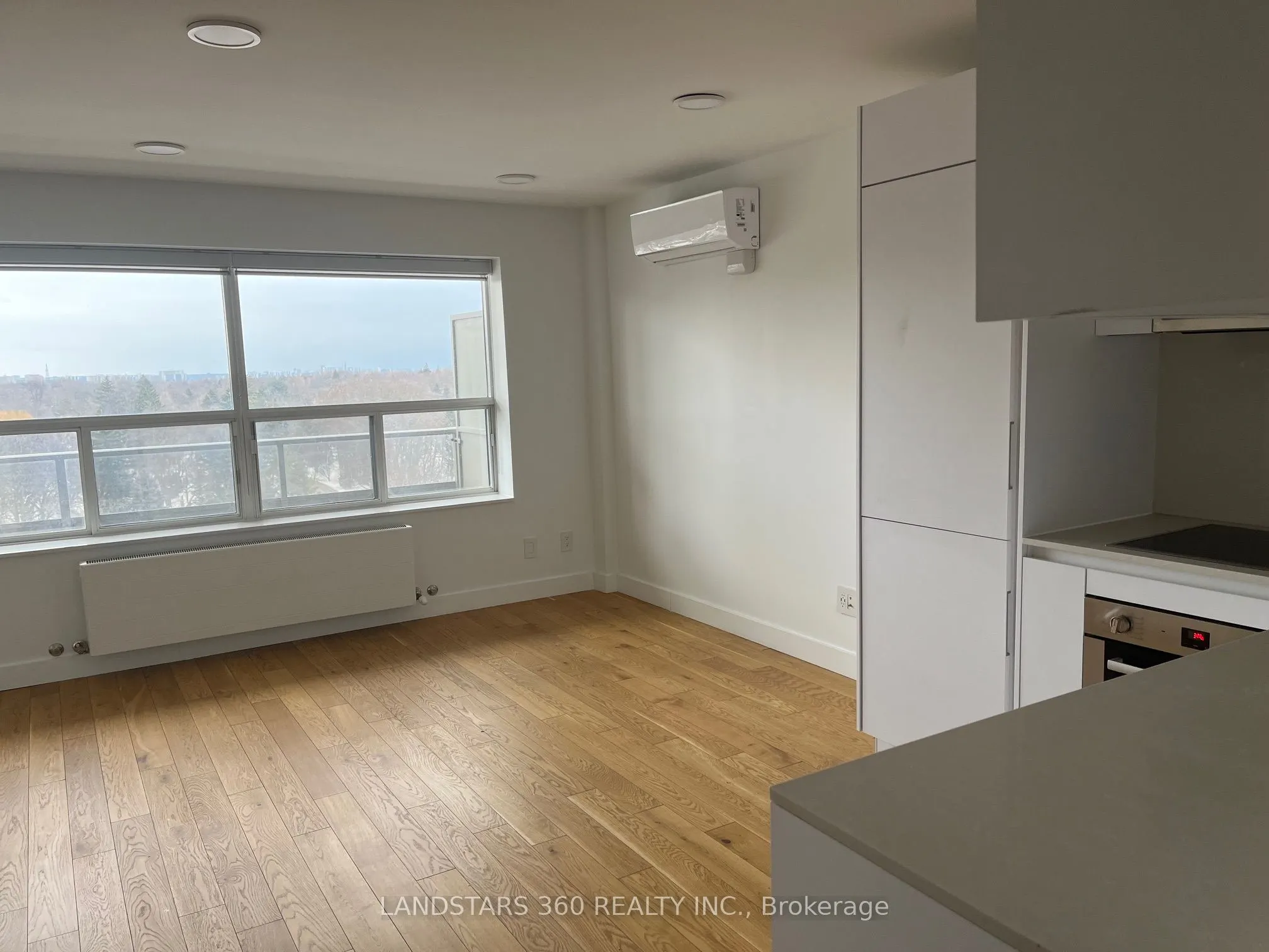 111 Lawton Boulevard, #1005