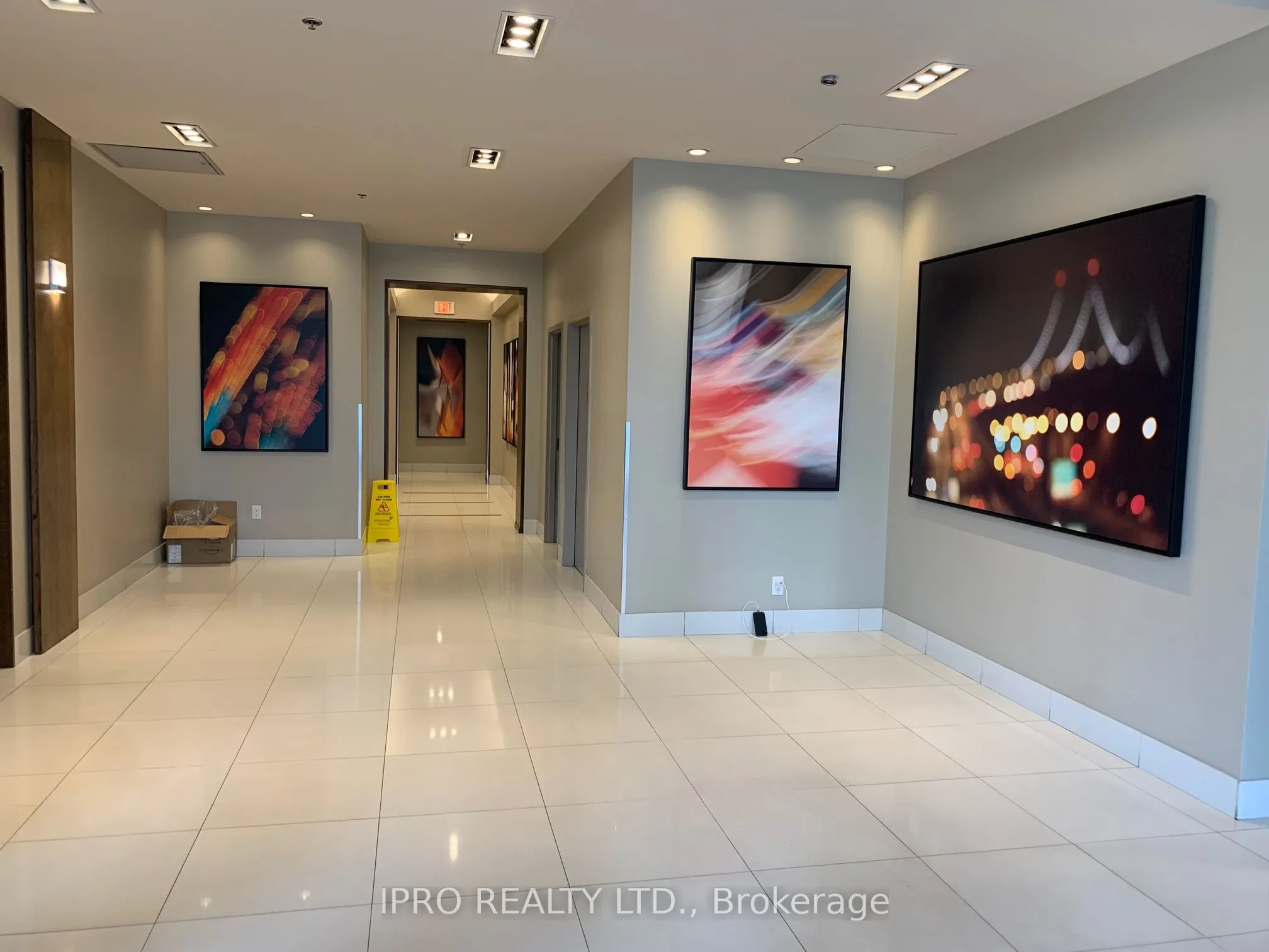 33 Bay Street, #2209