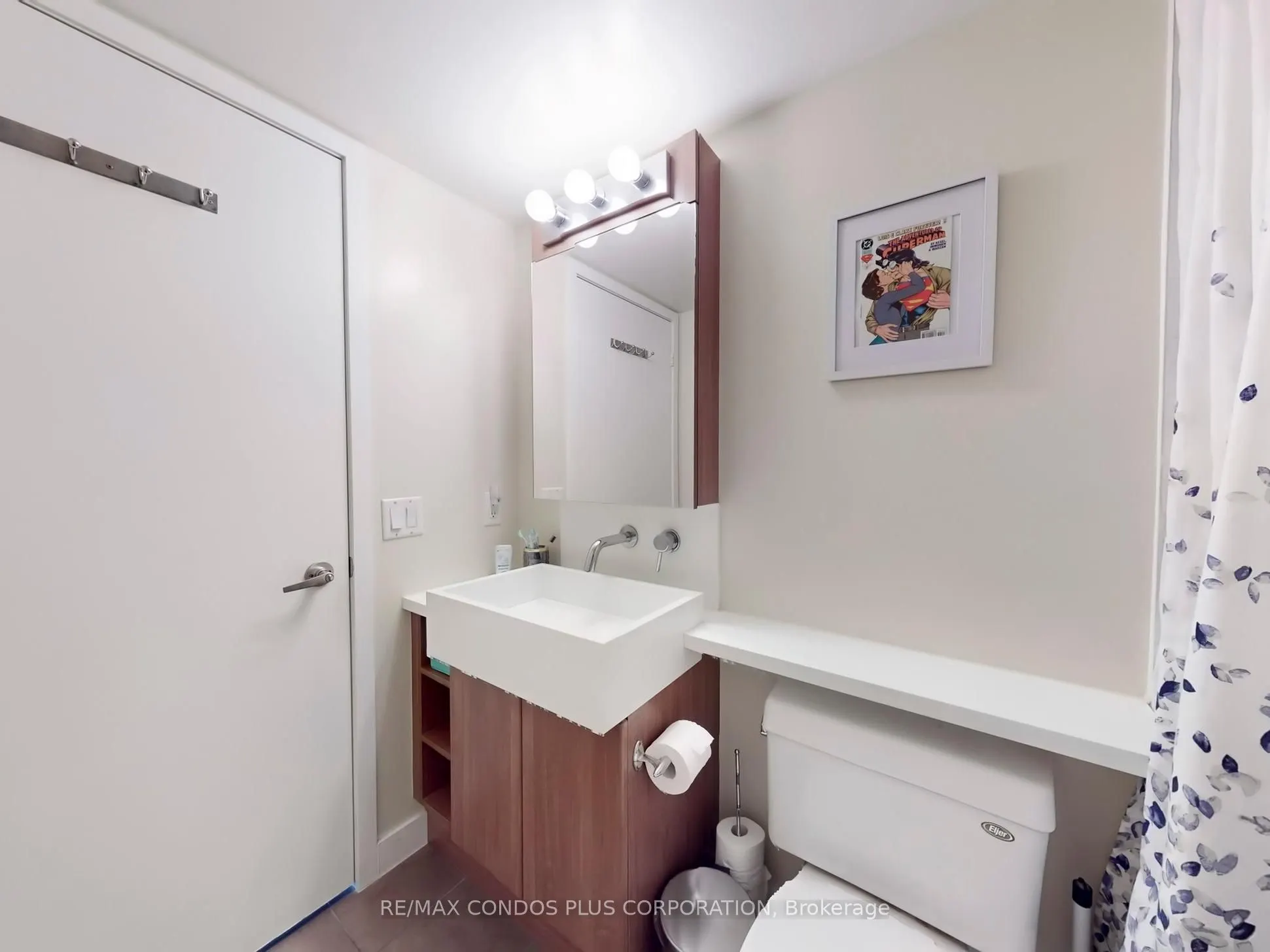 11 Brunel Court, #1101