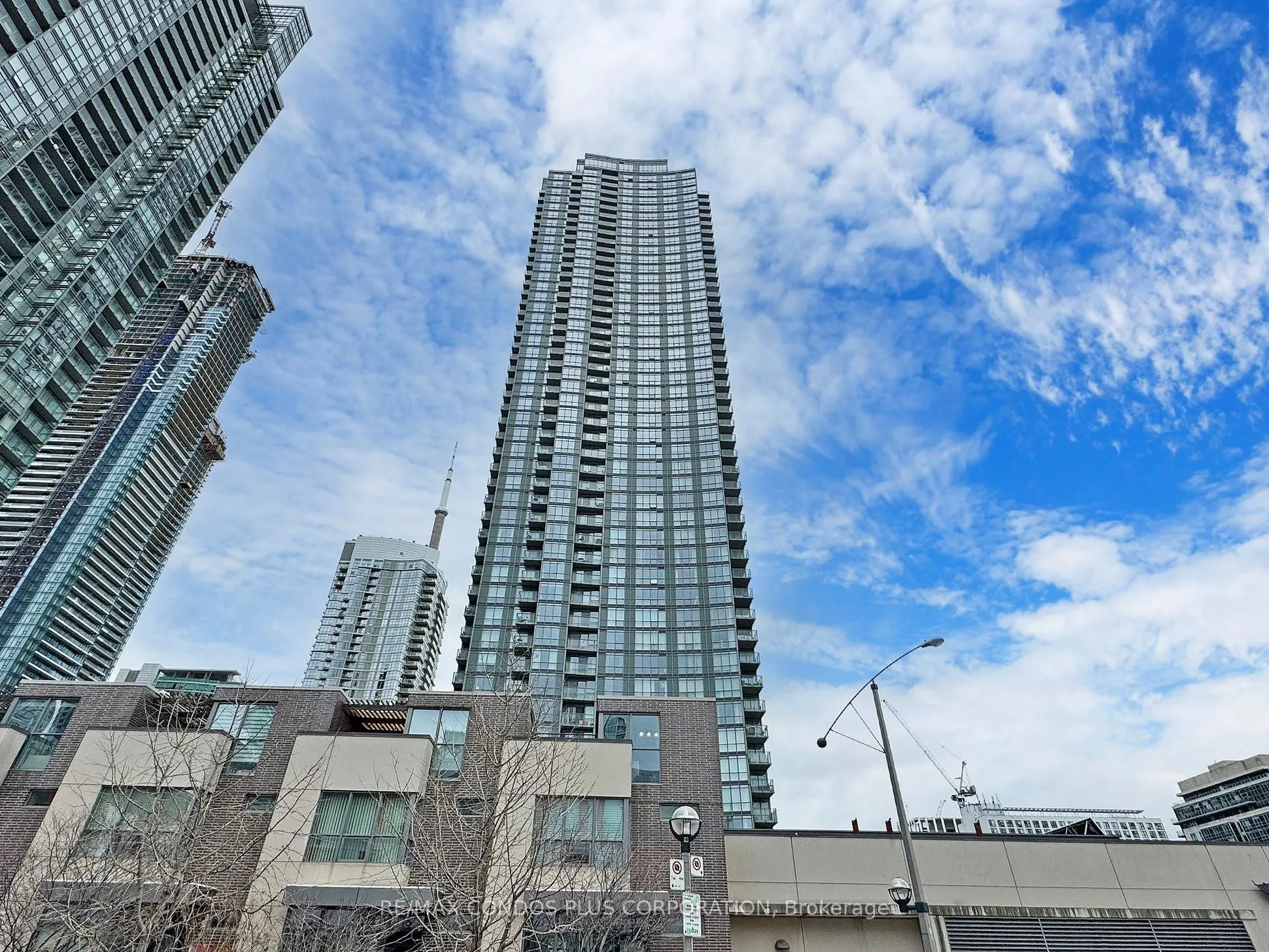 11 Brunel Court, #1101
