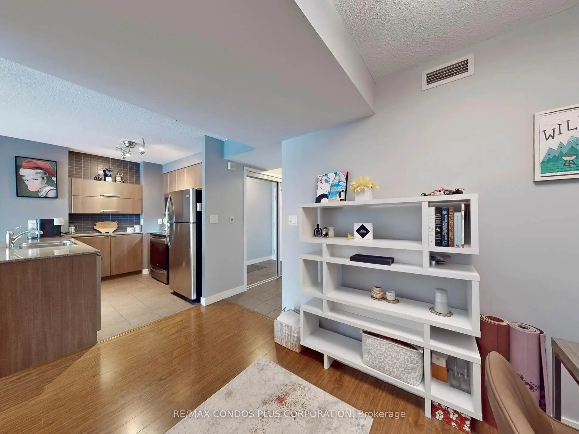 11 Brunel Court, #1101