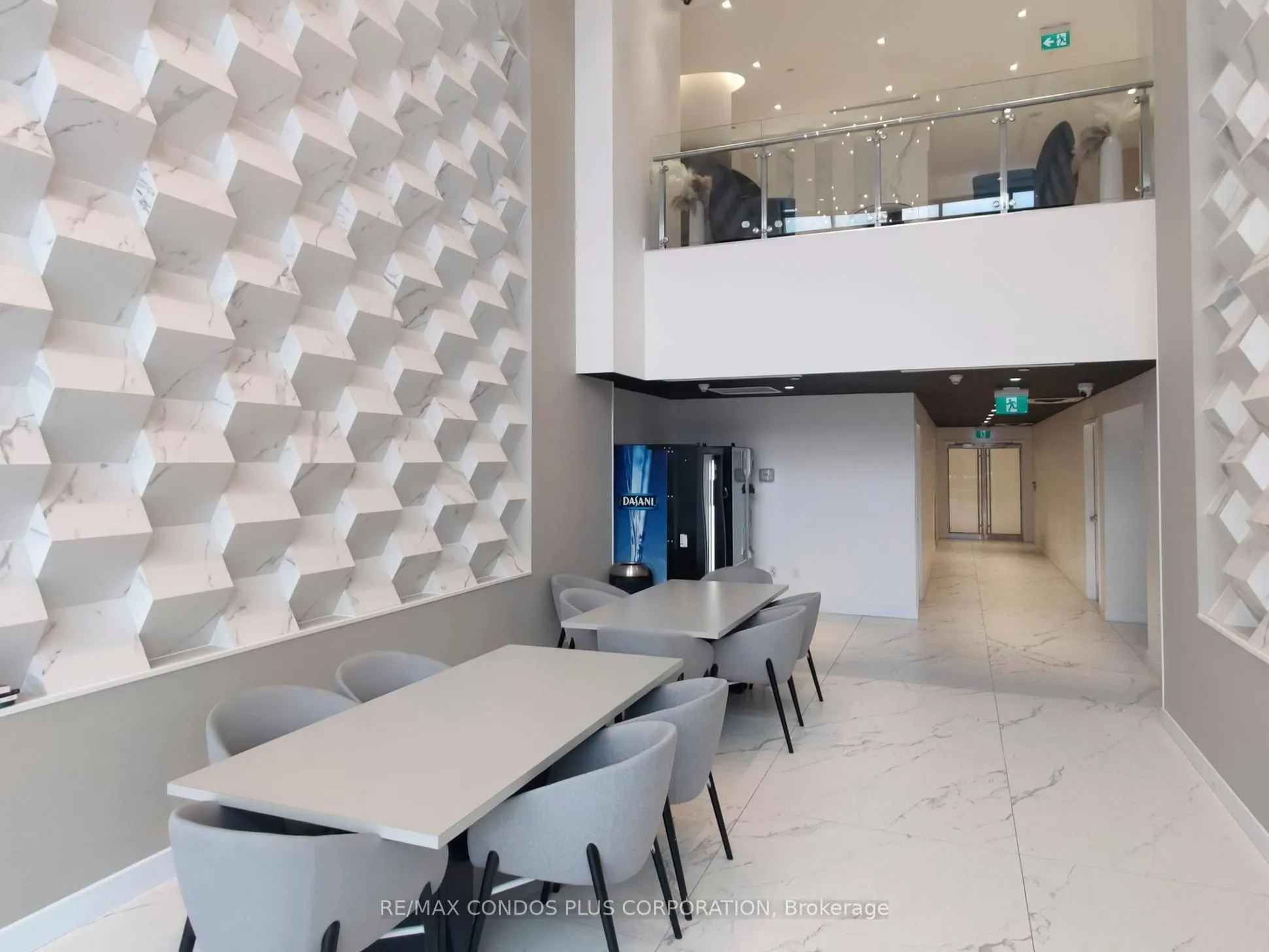 11 Brunel Court, #1101