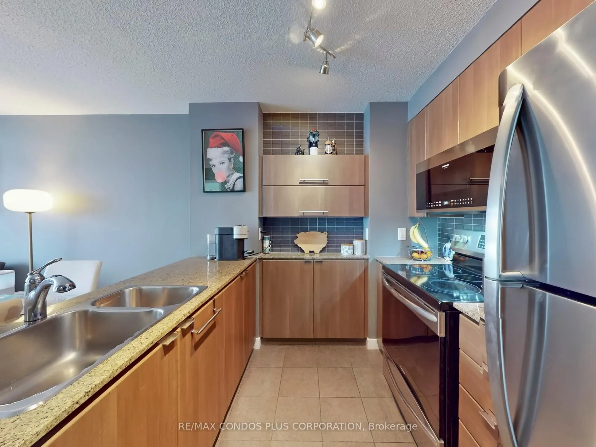 11 Brunel Court, #1101
