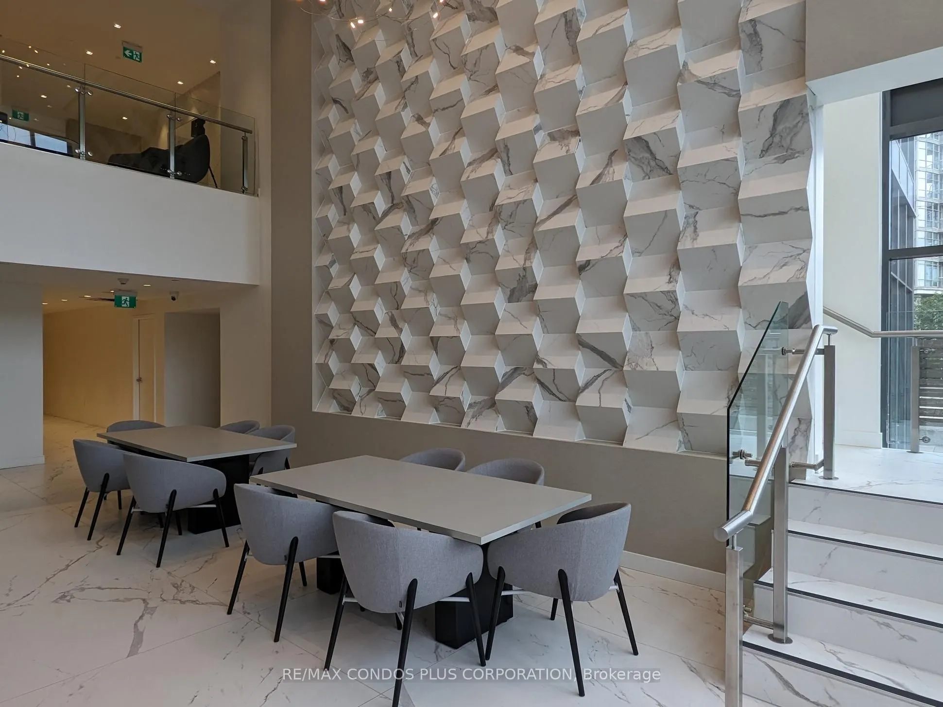 11 Brunel Court, #1101