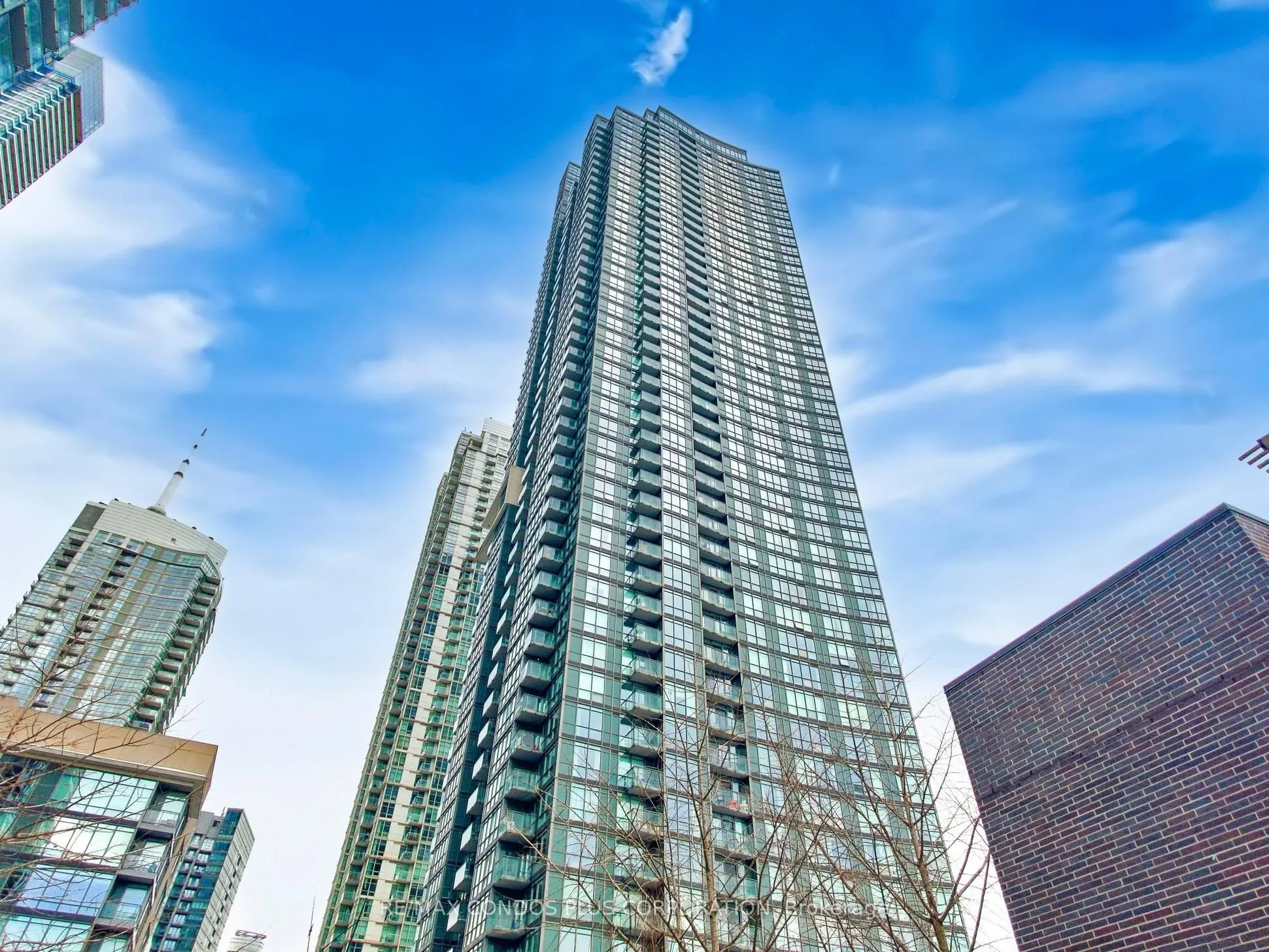 11 Brunel Court, #1101