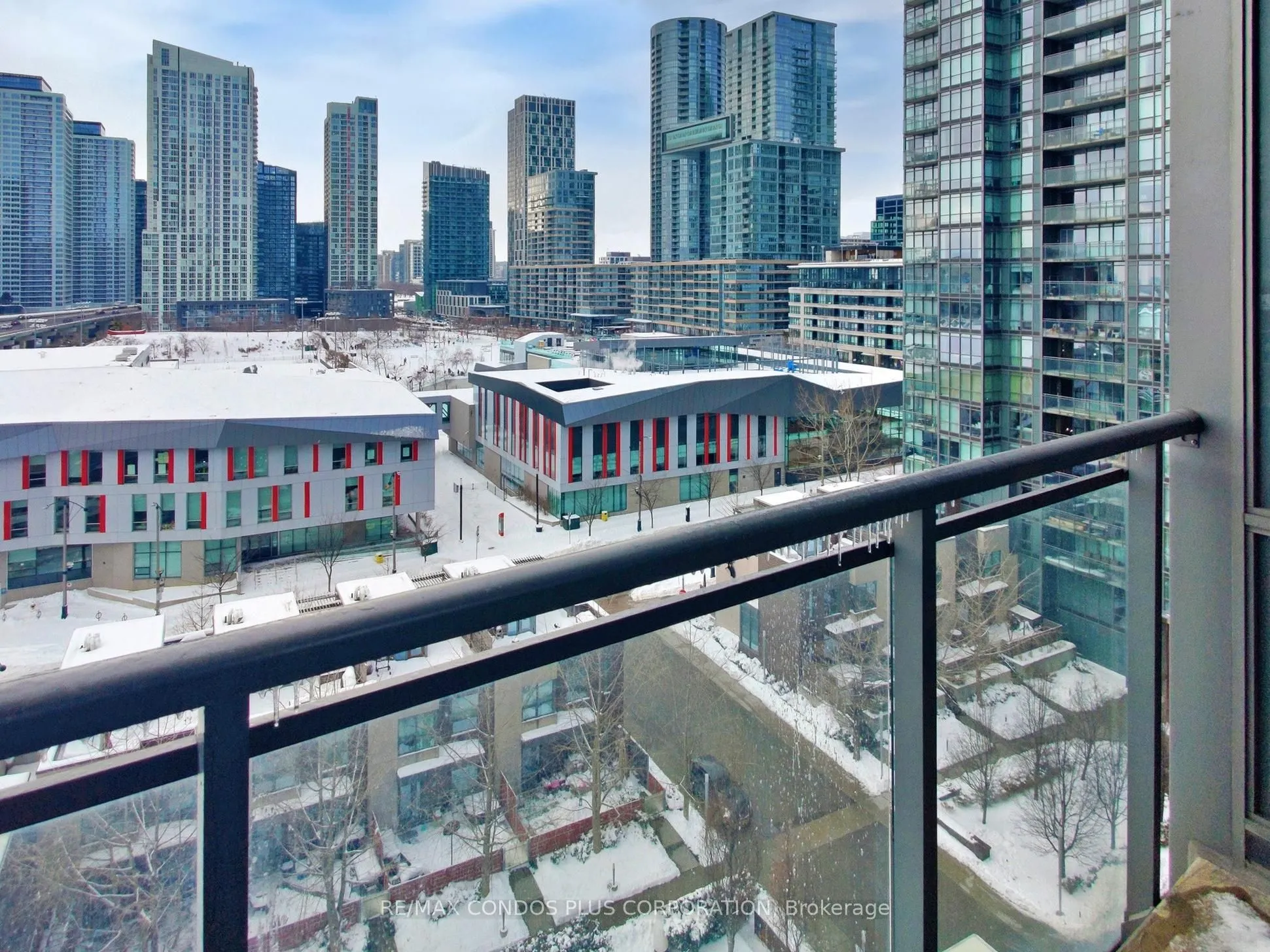 11 Brunel Court, #1101